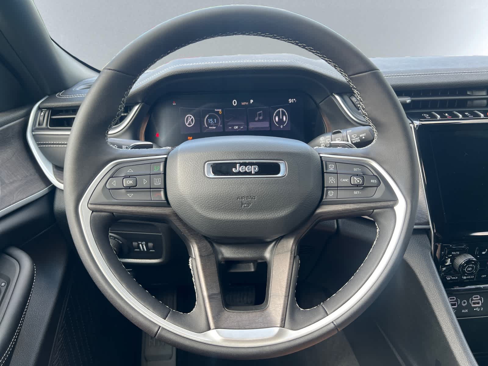 new 2025 Jeep Grand Cherokee car, priced at $50,265
