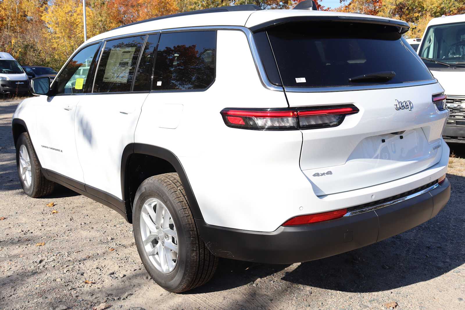 new 2025 Jeep Grand Cherokee car, priced at $44,080