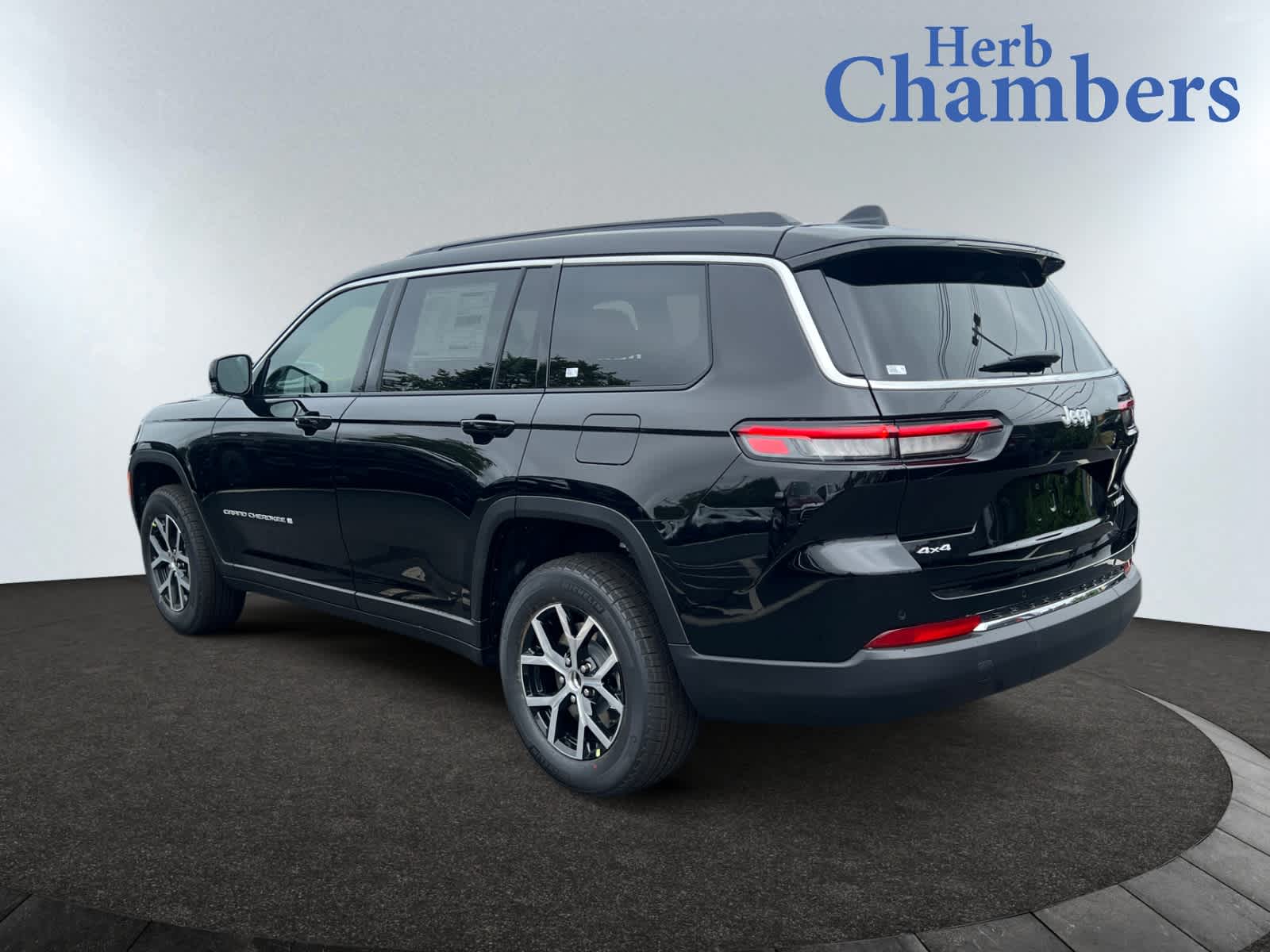 new 2025 Jeep Grand Cherokee car, priced at $50,860