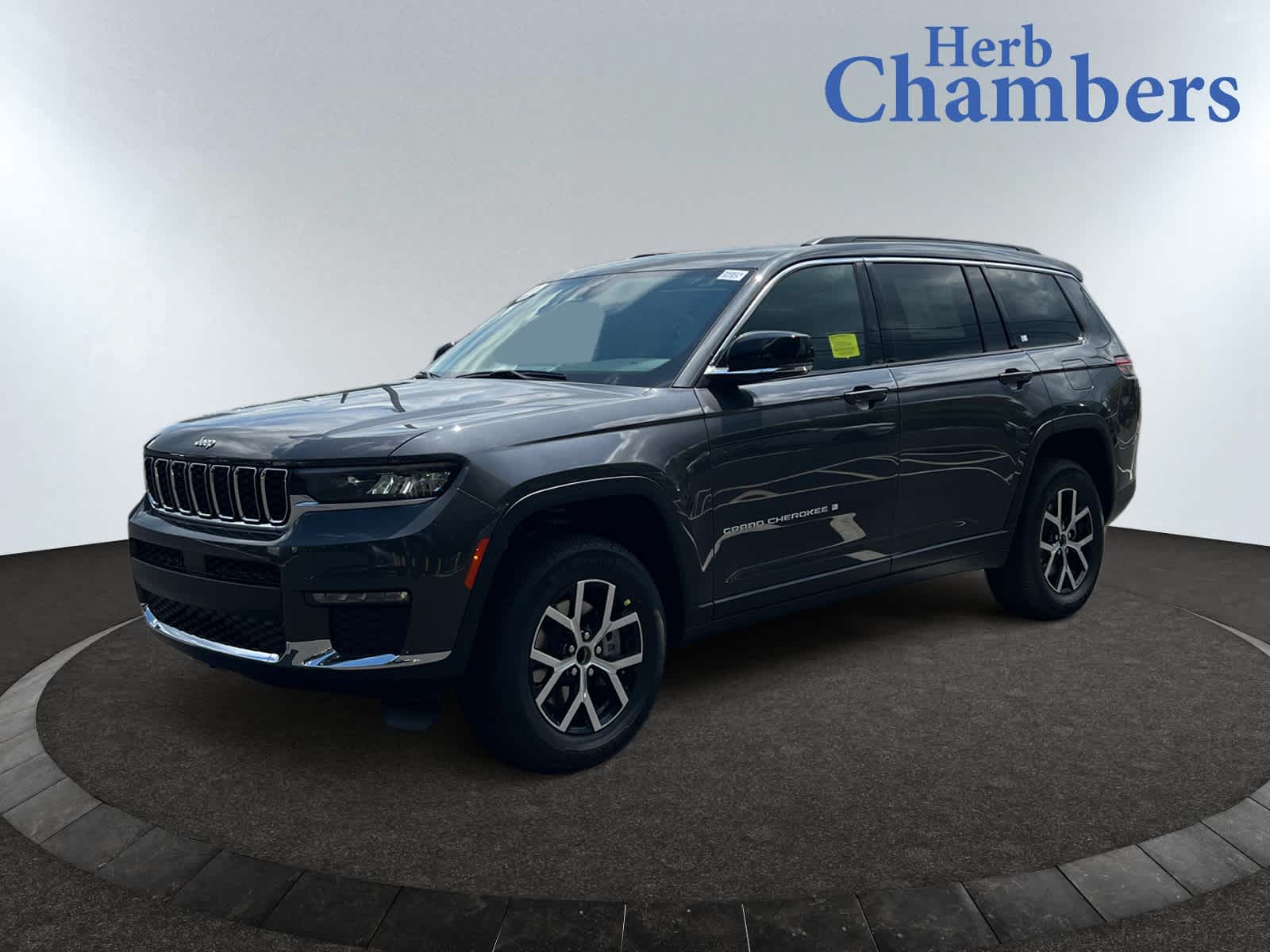 new 2025 Jeep Grand Cherokee car, priced at $50,110