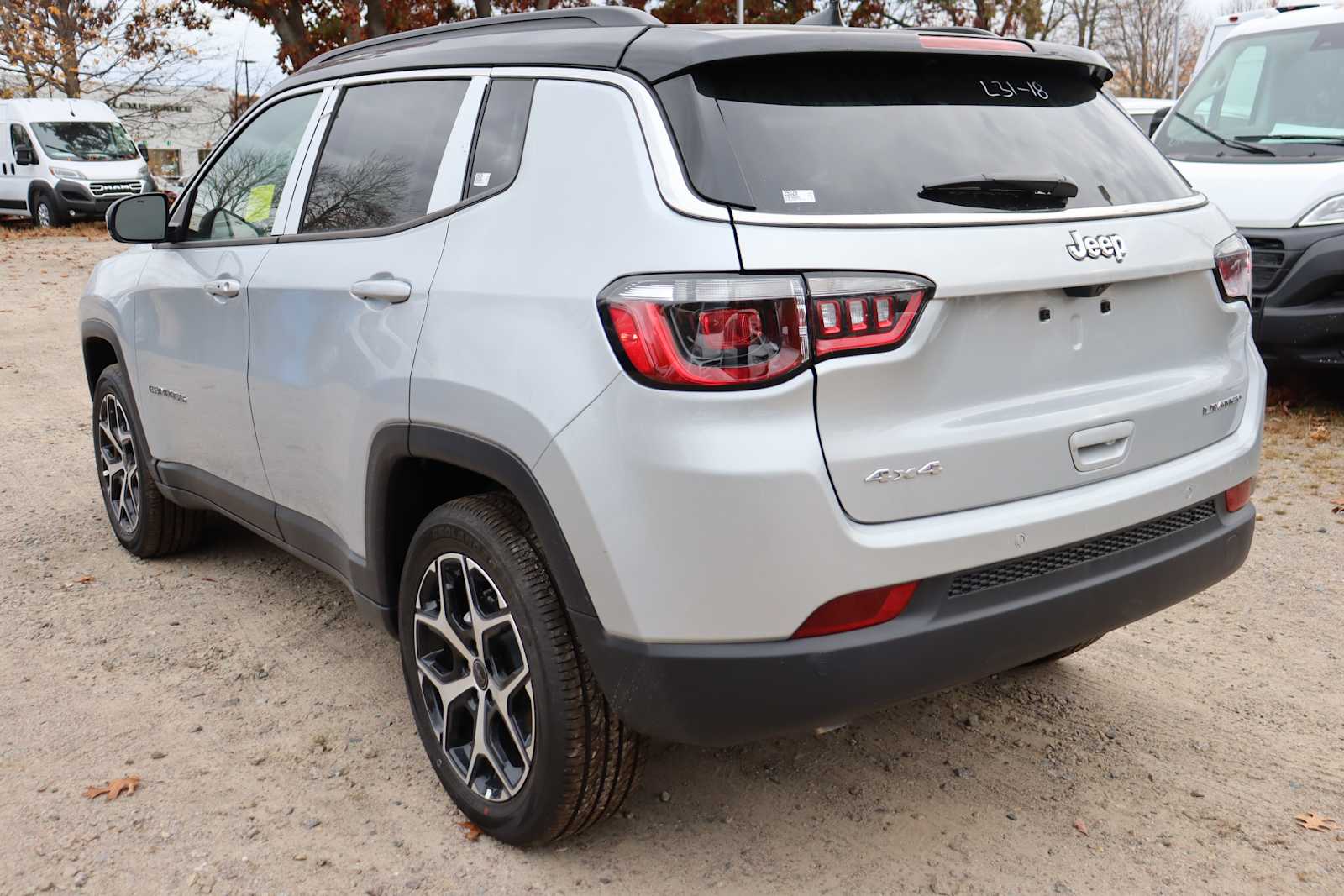 new 2025 Jeep Compass car, priced at $37,559