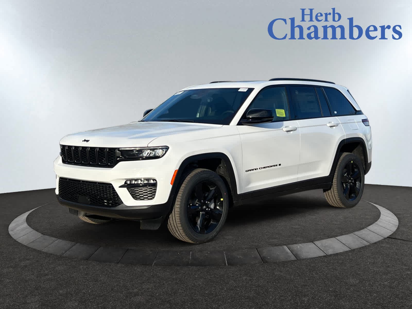 new 2025 Jeep Grand Cherokee car, priced at $50,140