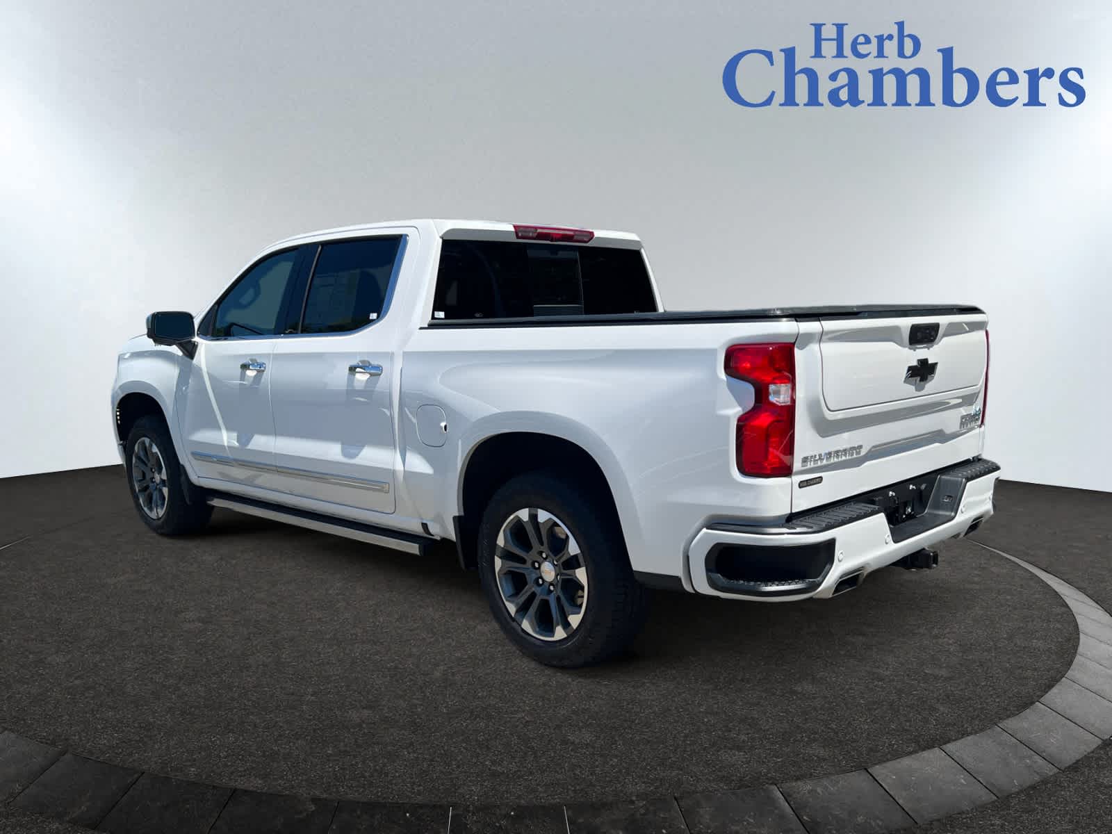 used 2024 Chevrolet Silverado 1500 car, priced at $63,998