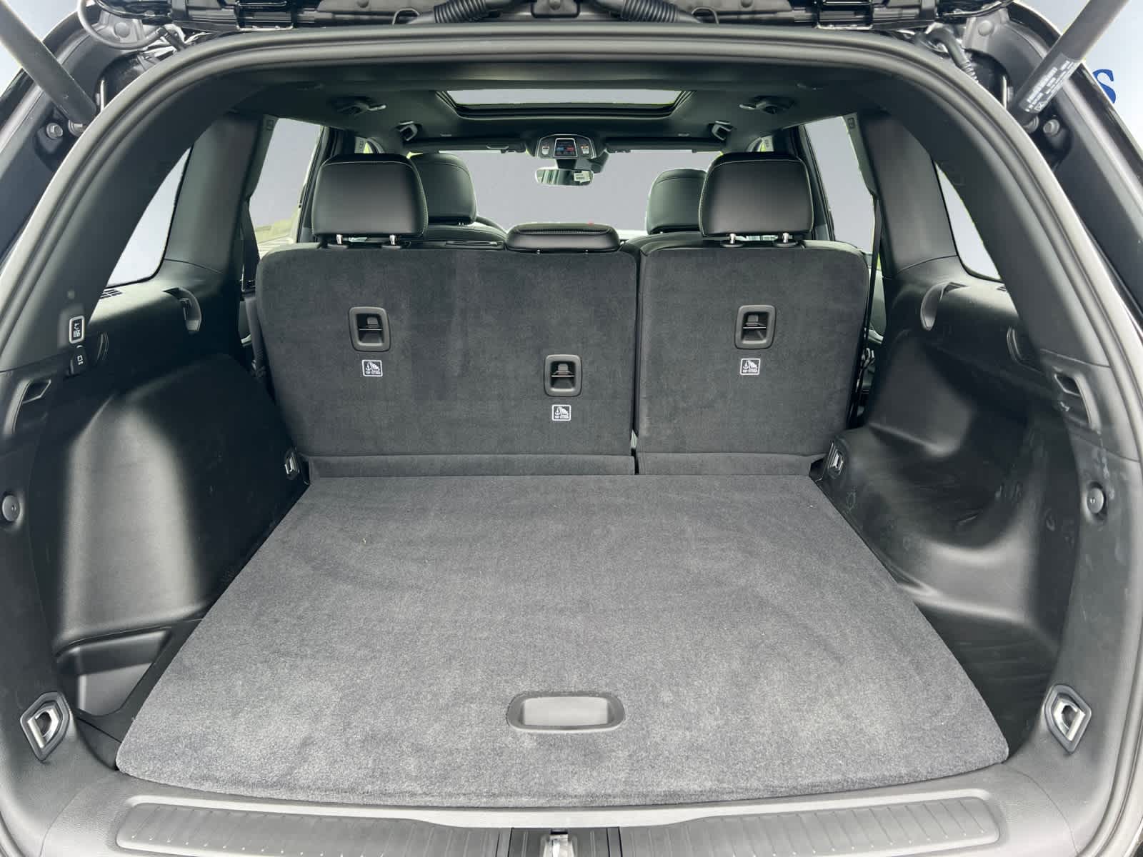 new 2025 Jeep Grand Cherokee car, priced at $48,010