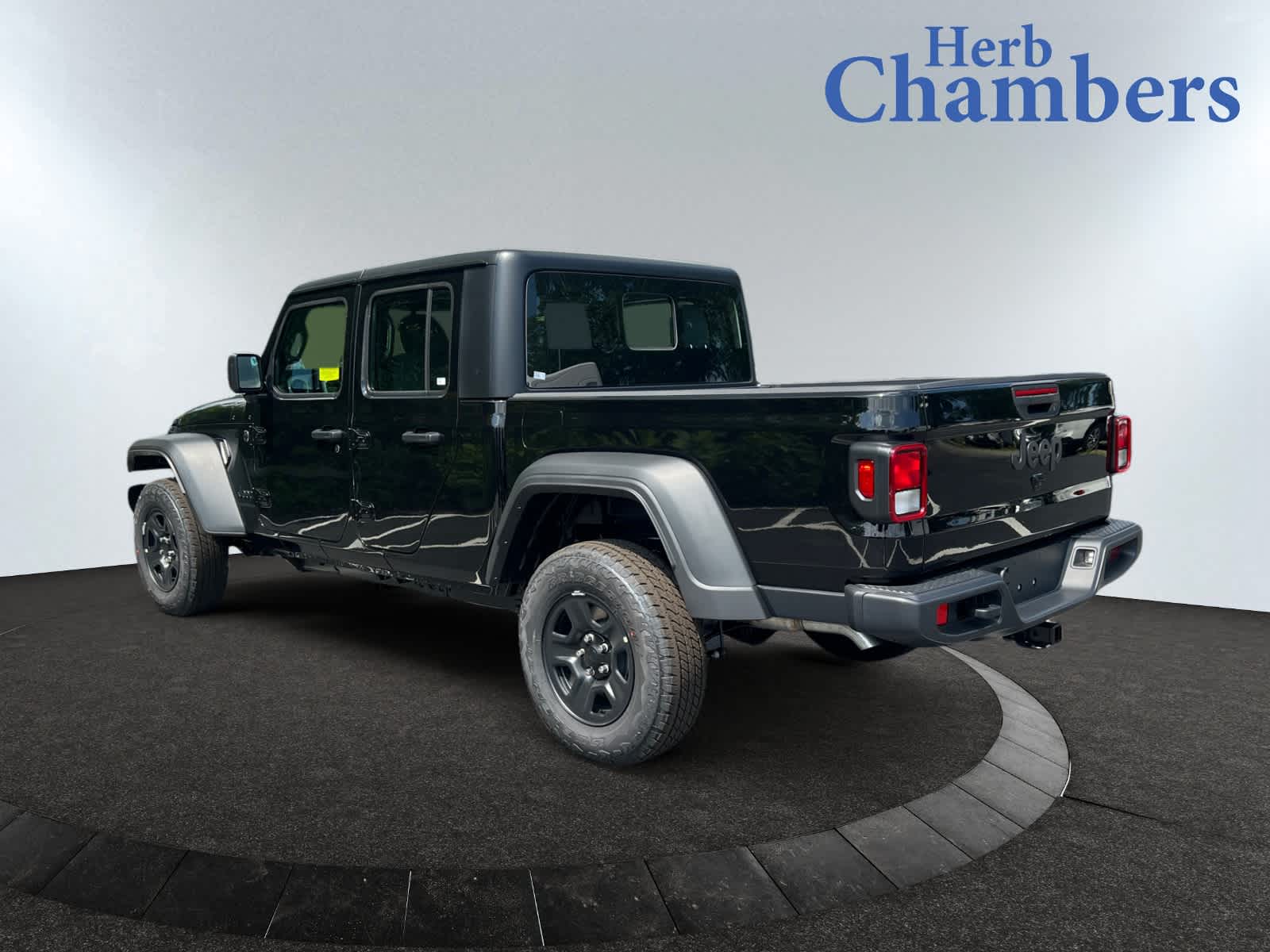 new 2025 Jeep Gladiator car, priced at $45,105