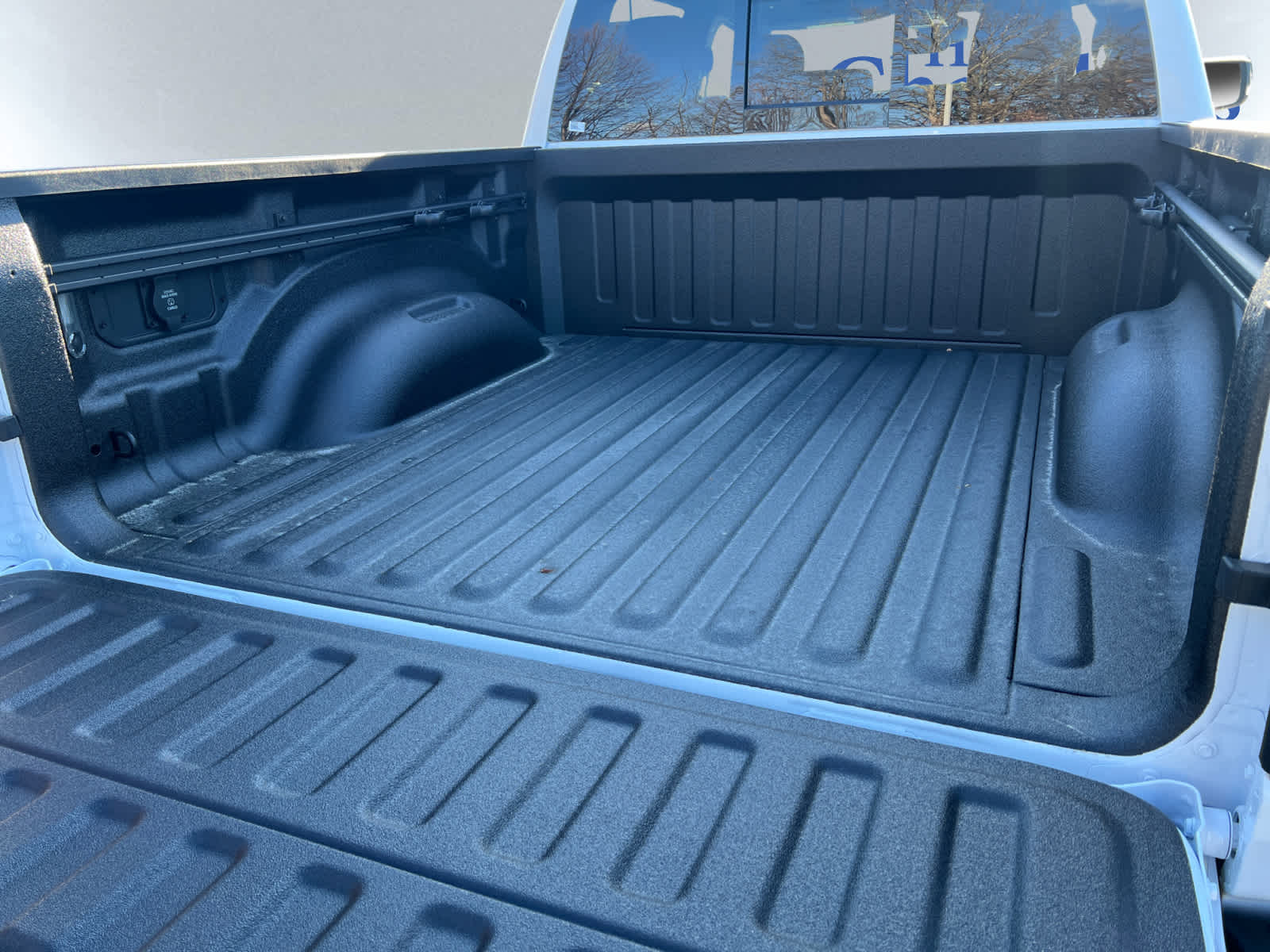 new 2025 Ram 1500 car, priced at $60,395