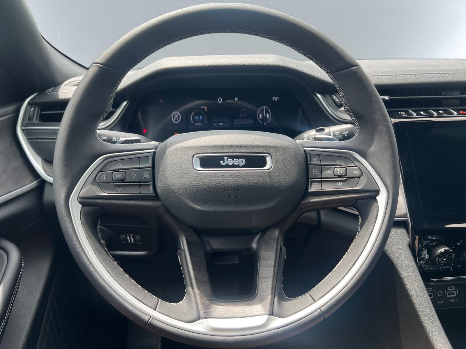 new 2025 Jeep Grand Cherokee car, priced at $48,410