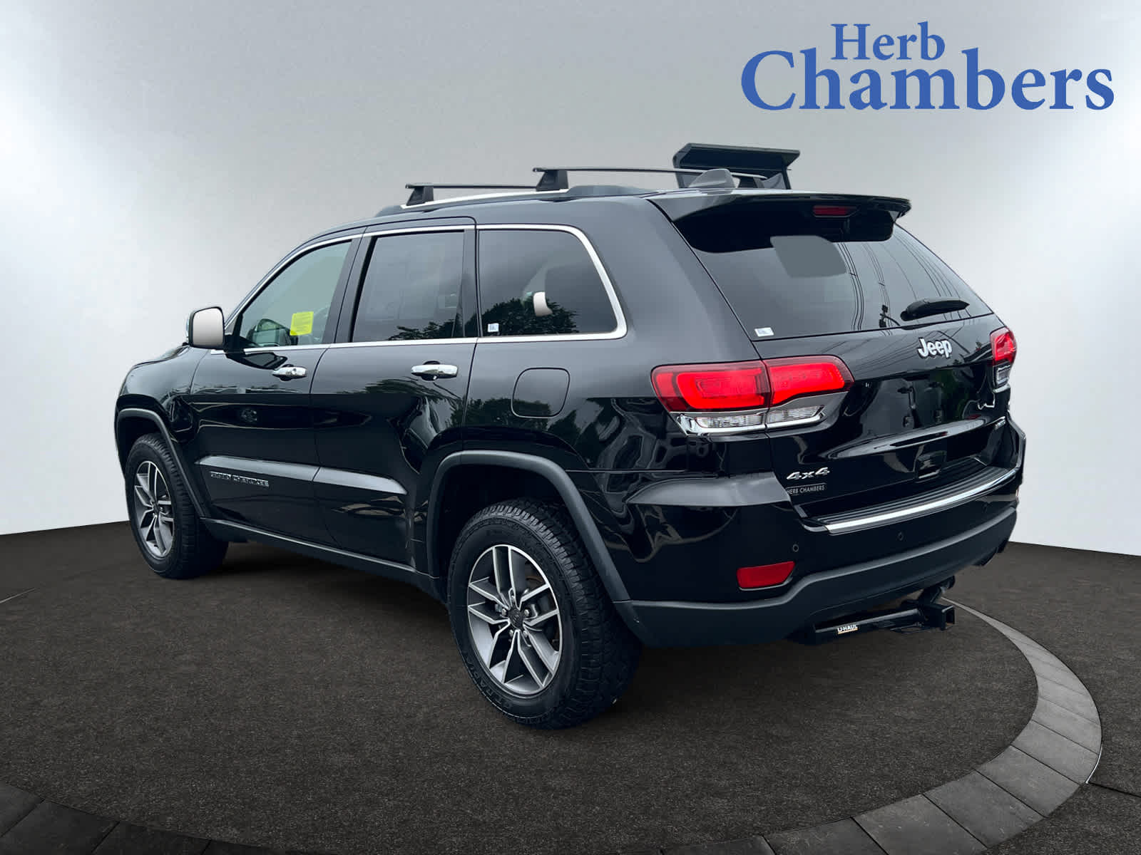 used 2021 Jeep Grand Cherokee car, priced at $29,598