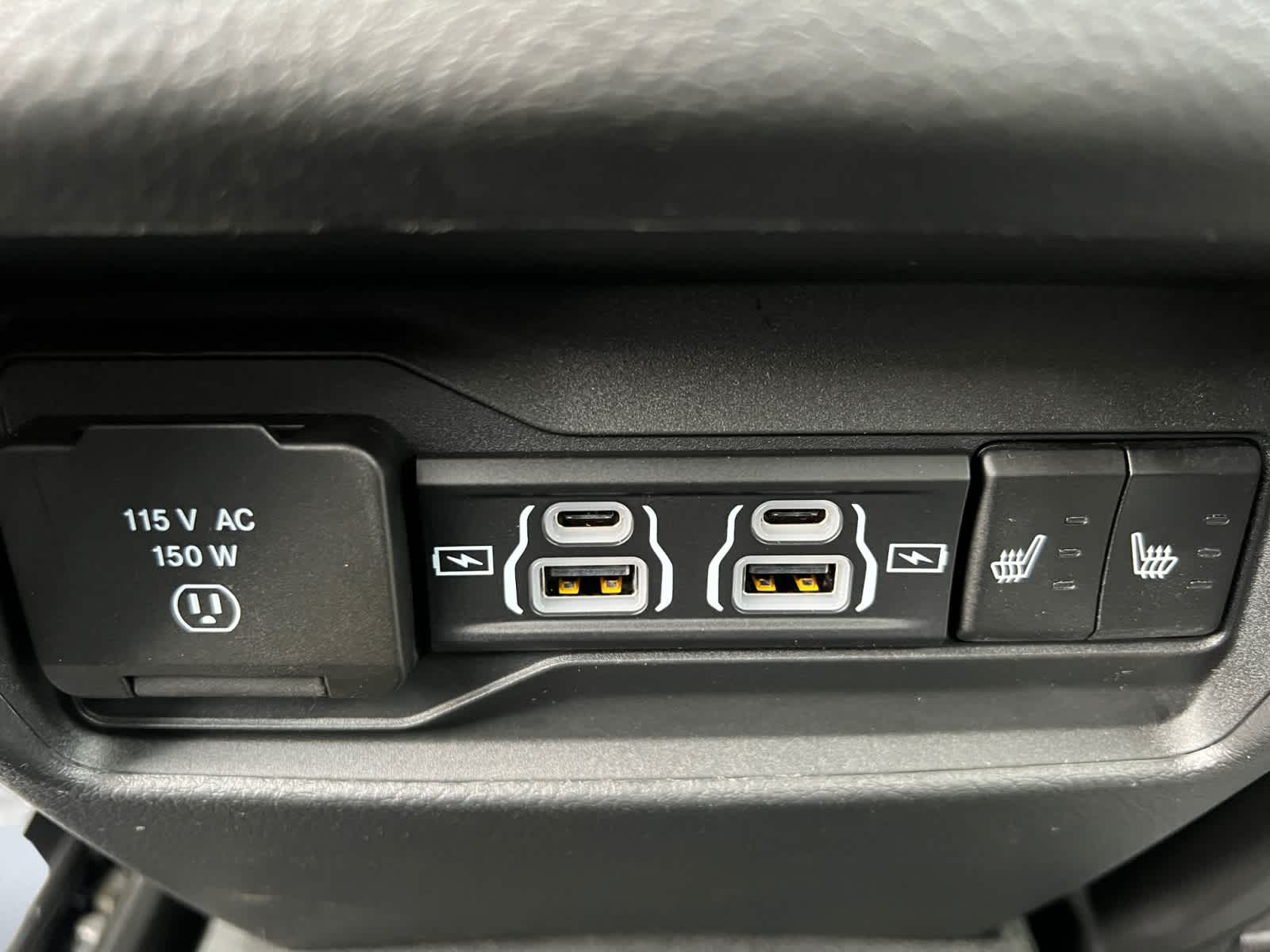 new 2025 Jeep Grand Cherokee car, priced at $52,935