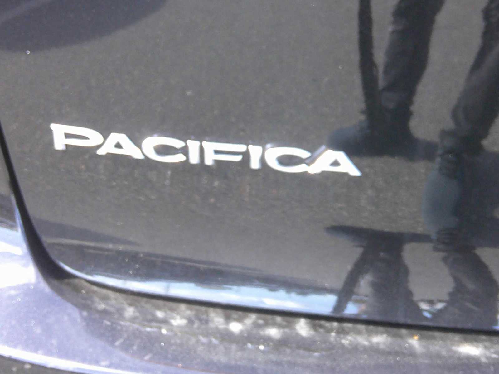 new 2023 Chrysler Pacifica Plug-In Hybrid car, priced at $57,140