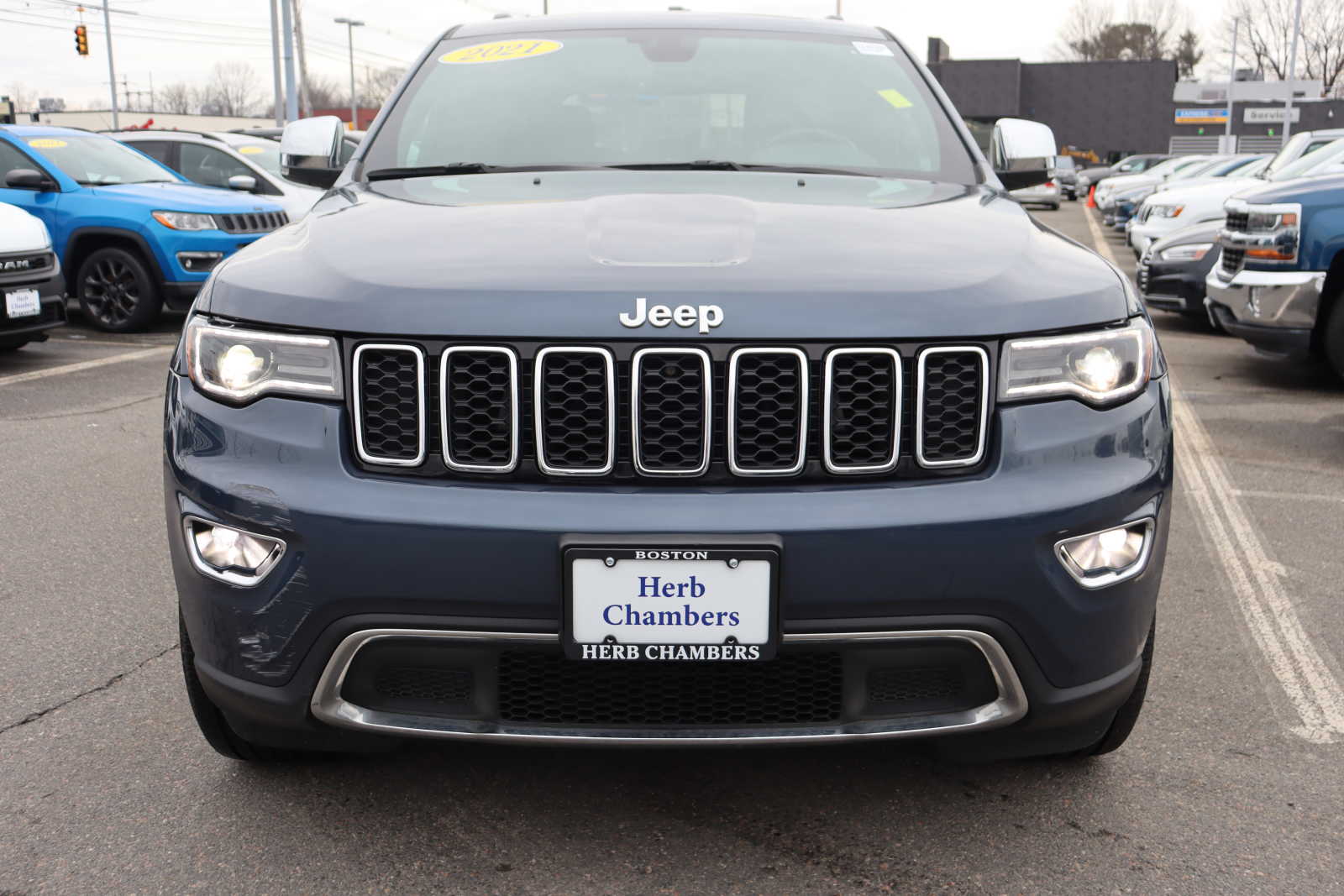 used 2021 Jeep Grand Cherokee car, priced at $28,998