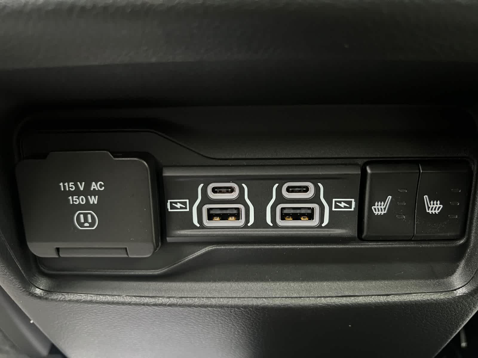 new 2025 Jeep Grand Cherokee car, priced at $48,010