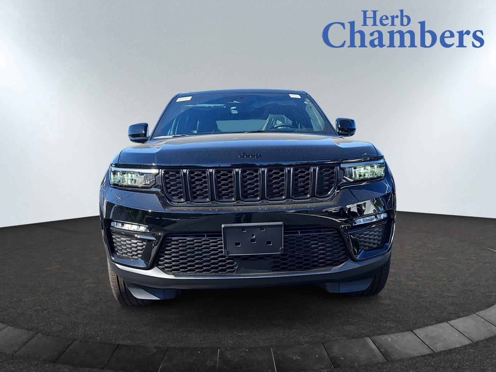 new 2025 Jeep Grand Cherokee car, priced at $49,584