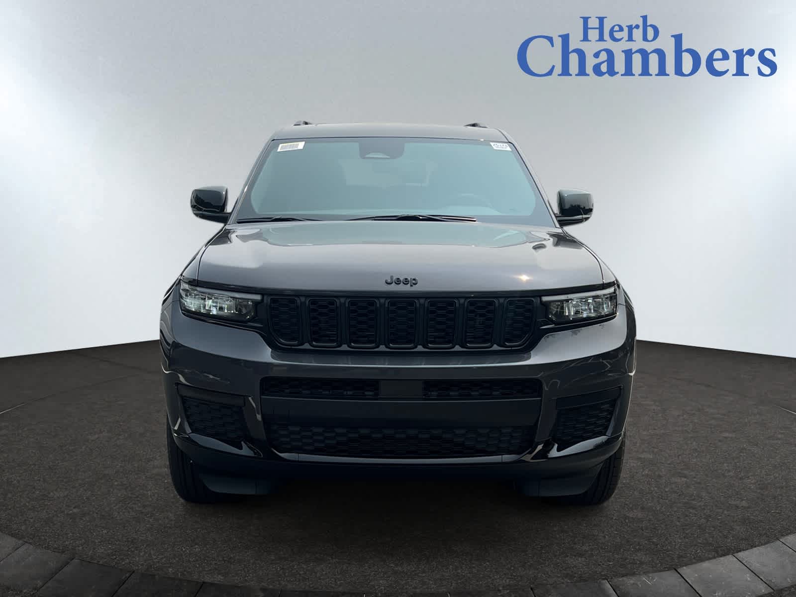 new 2025 Jeep Grand Cherokee car, priced at $49,725