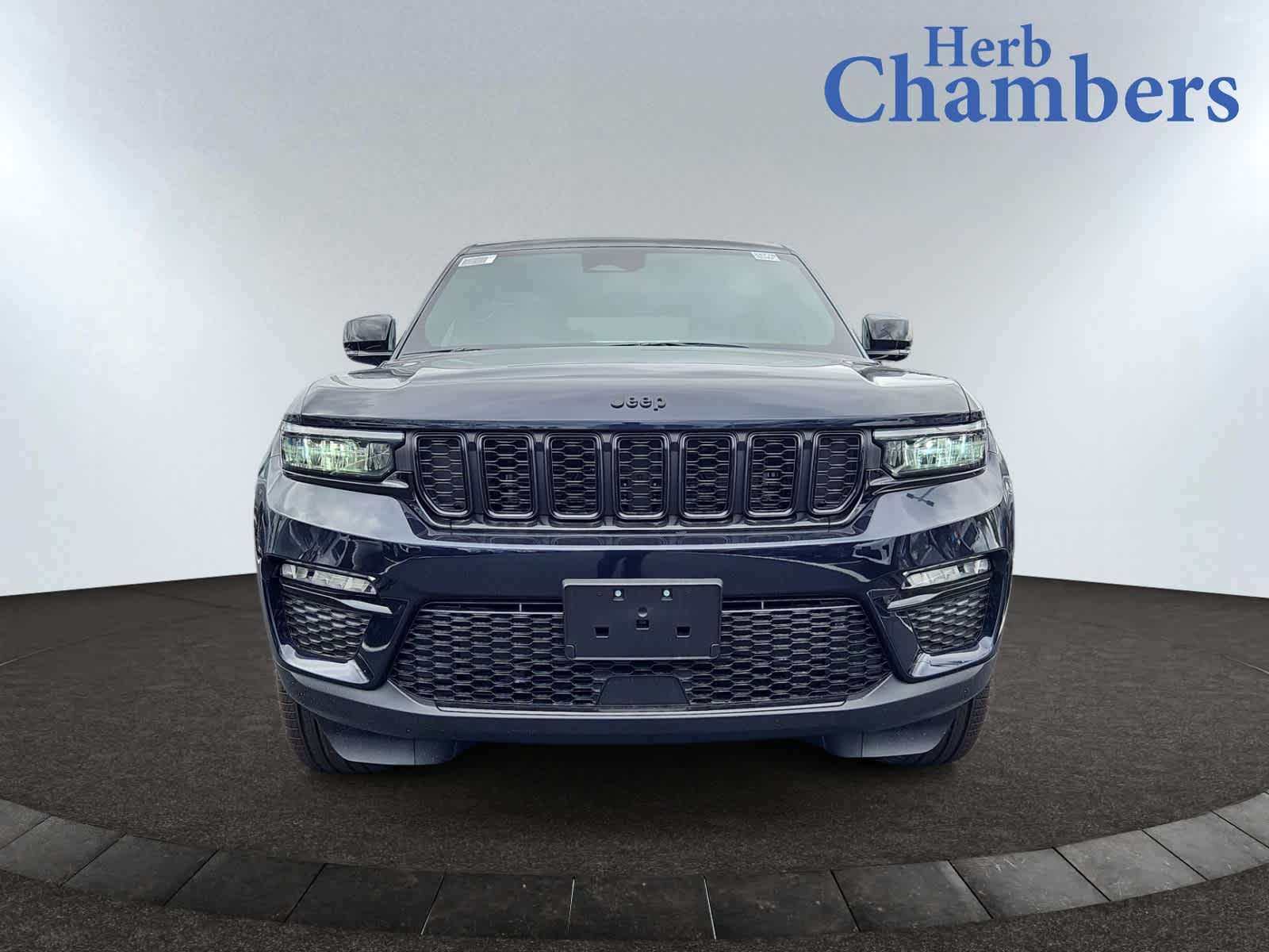 new 2024 Jeep Grand Cherokee car, priced at $52,584