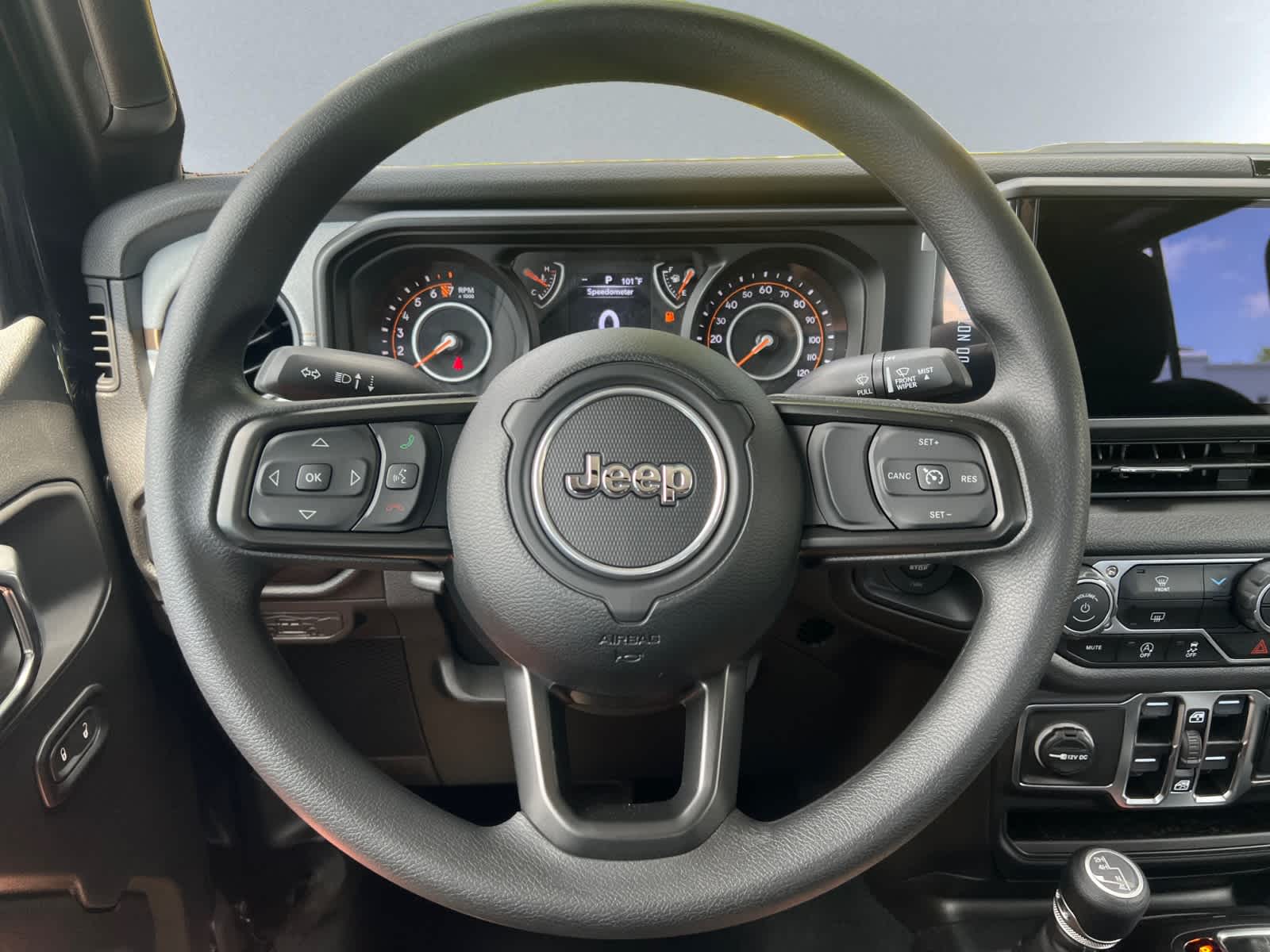 new 2025 Jeep Gladiator car, priced at $45,105
