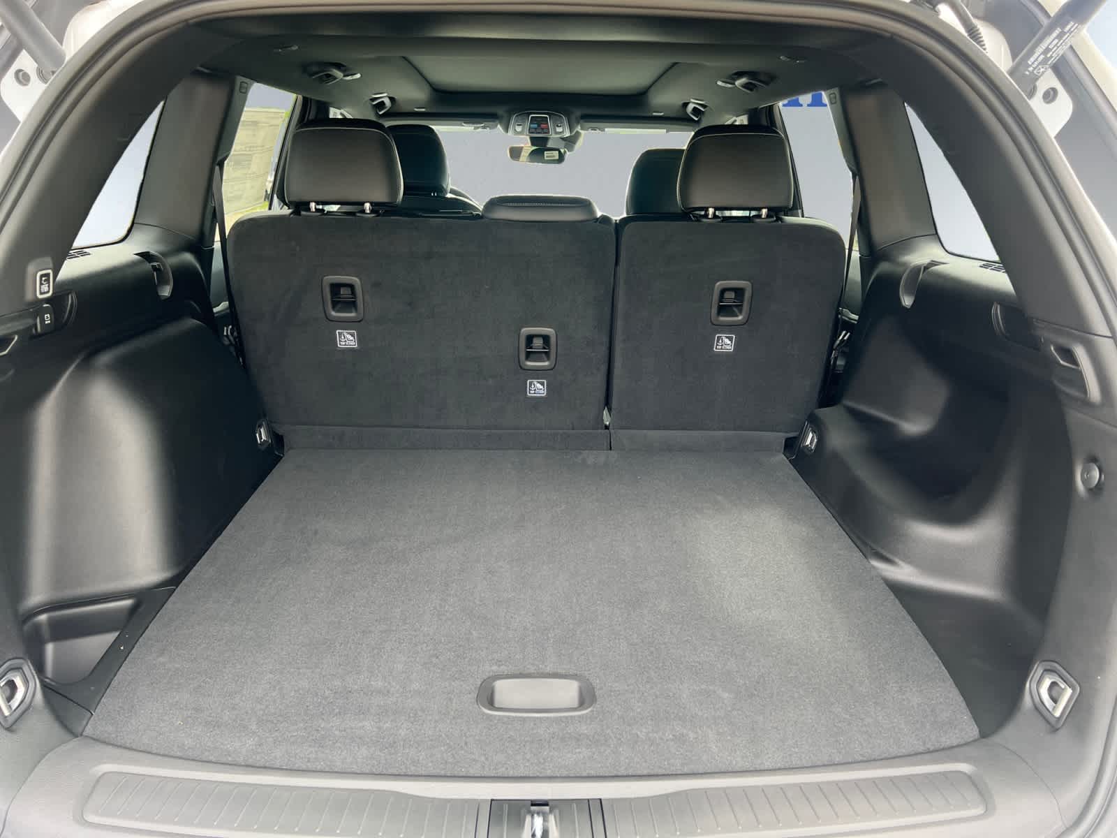 new 2025 Jeep Grand Cherokee car, priced at $52,140