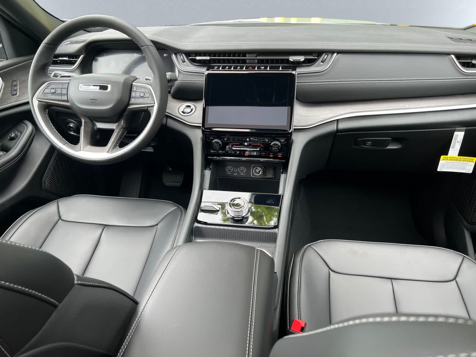 new 2025 Jeep Grand Cherokee car, priced at $50,110