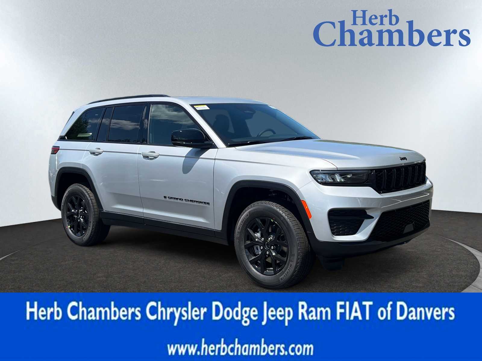 new 2025 Jeep Grand Cherokee car, priced at $44,730