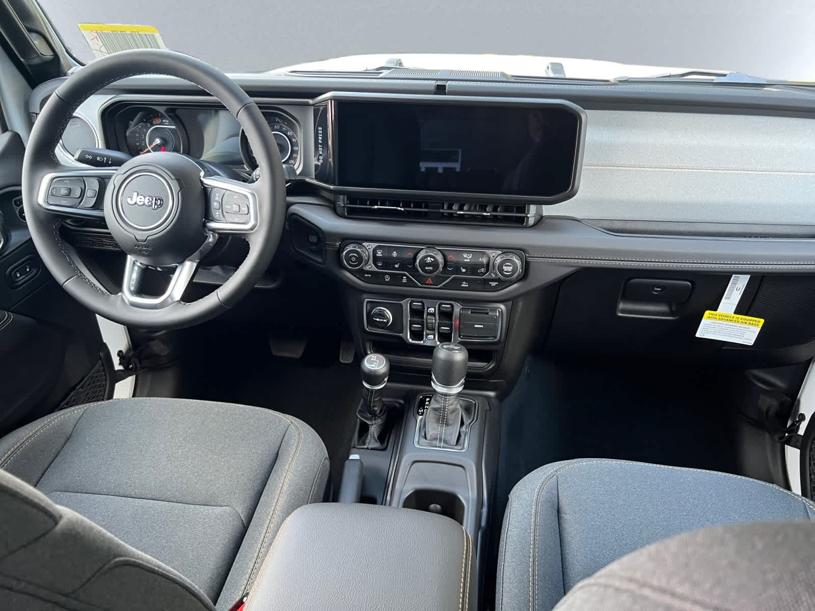 new 2025 Jeep Wrangler car, priced at $55,625