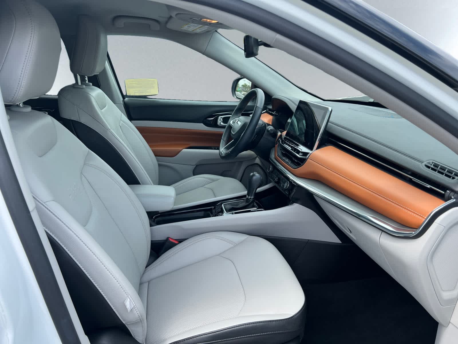 used 2022 Jeep Compass car, priced at $27,498