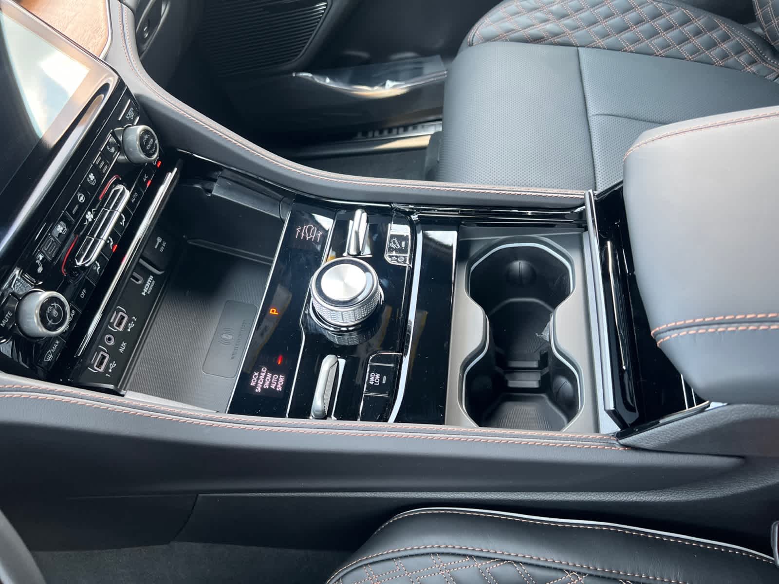 new 2025 Jeep Grand Cherokee car, priced at $66,535
