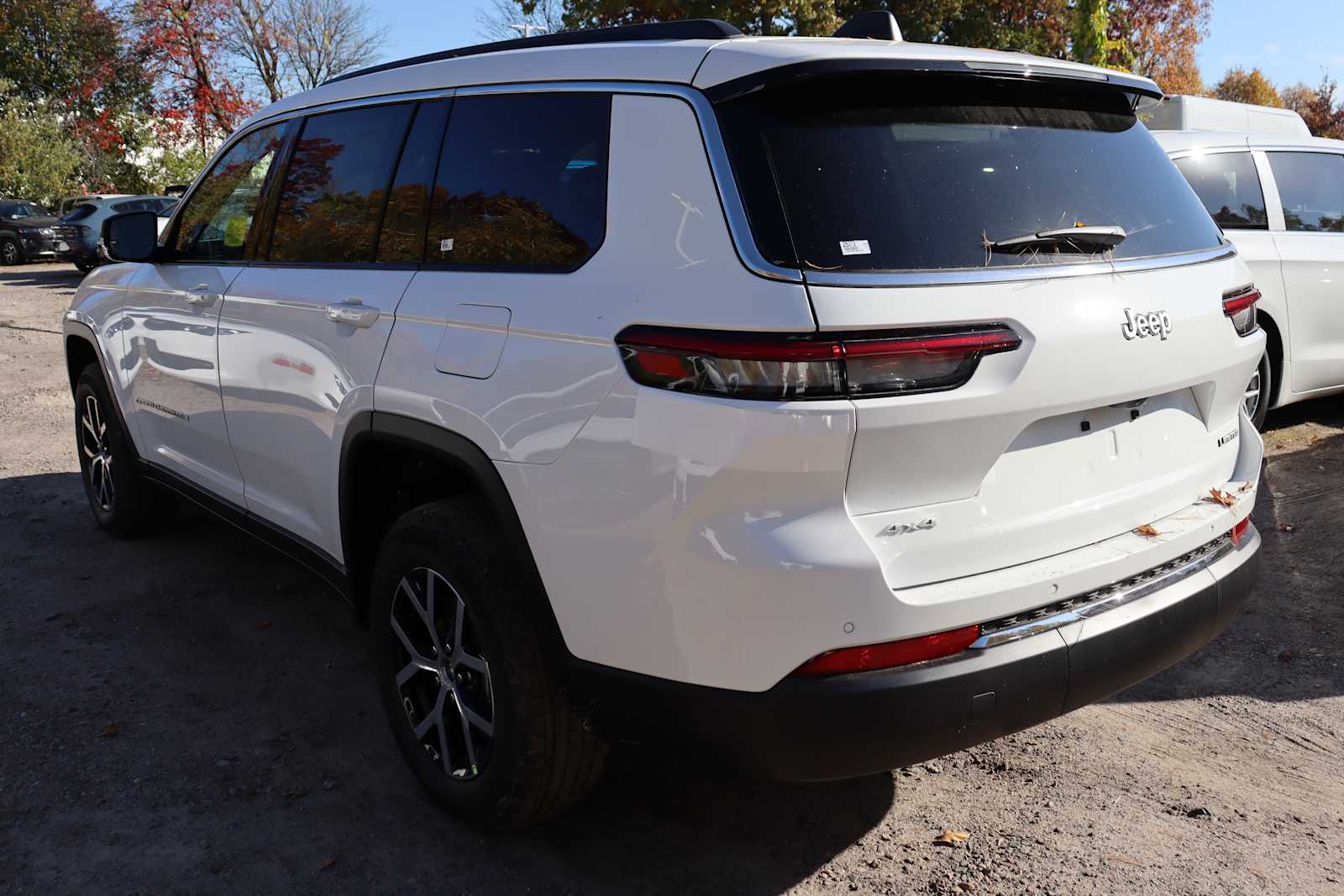 new 2025 Jeep Grand Cherokee car, priced at $49,114