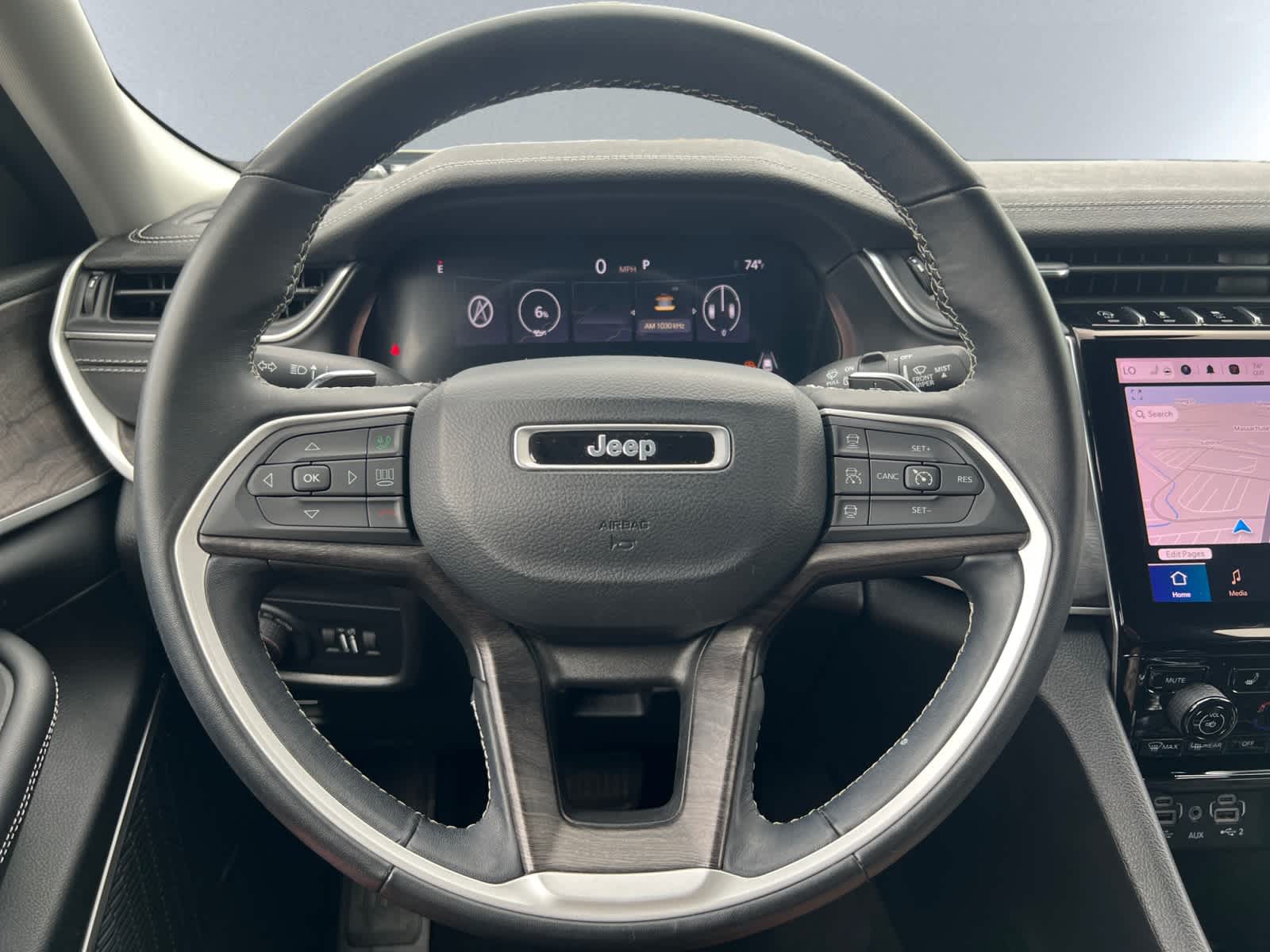 used 2022 Jeep Grand Cherokee car, priced at $36,998