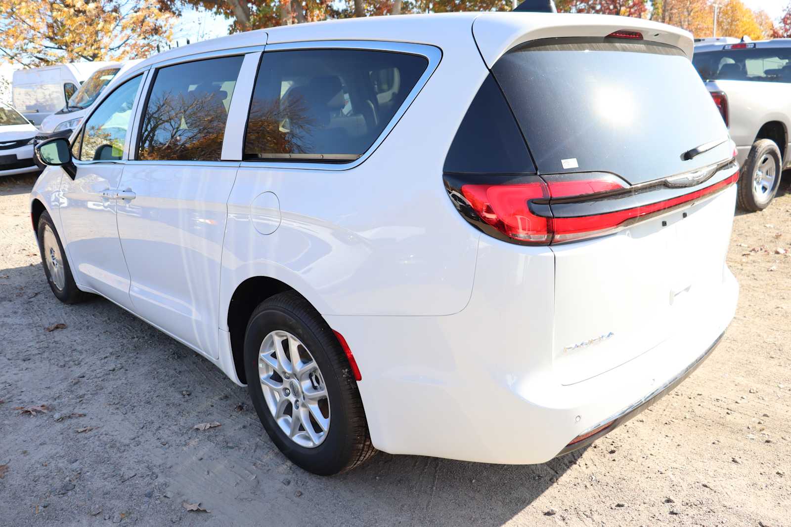 new 2024 Chrysler Pacifica car, priced at $43,500