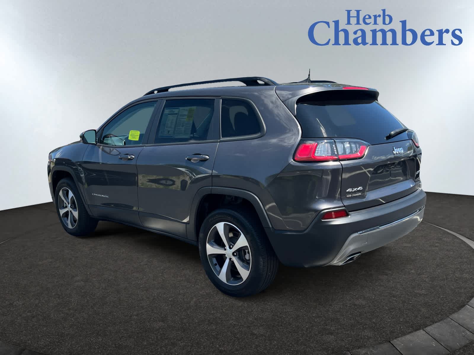 used 2022 Jeep Cherokee car, priced at $28,998