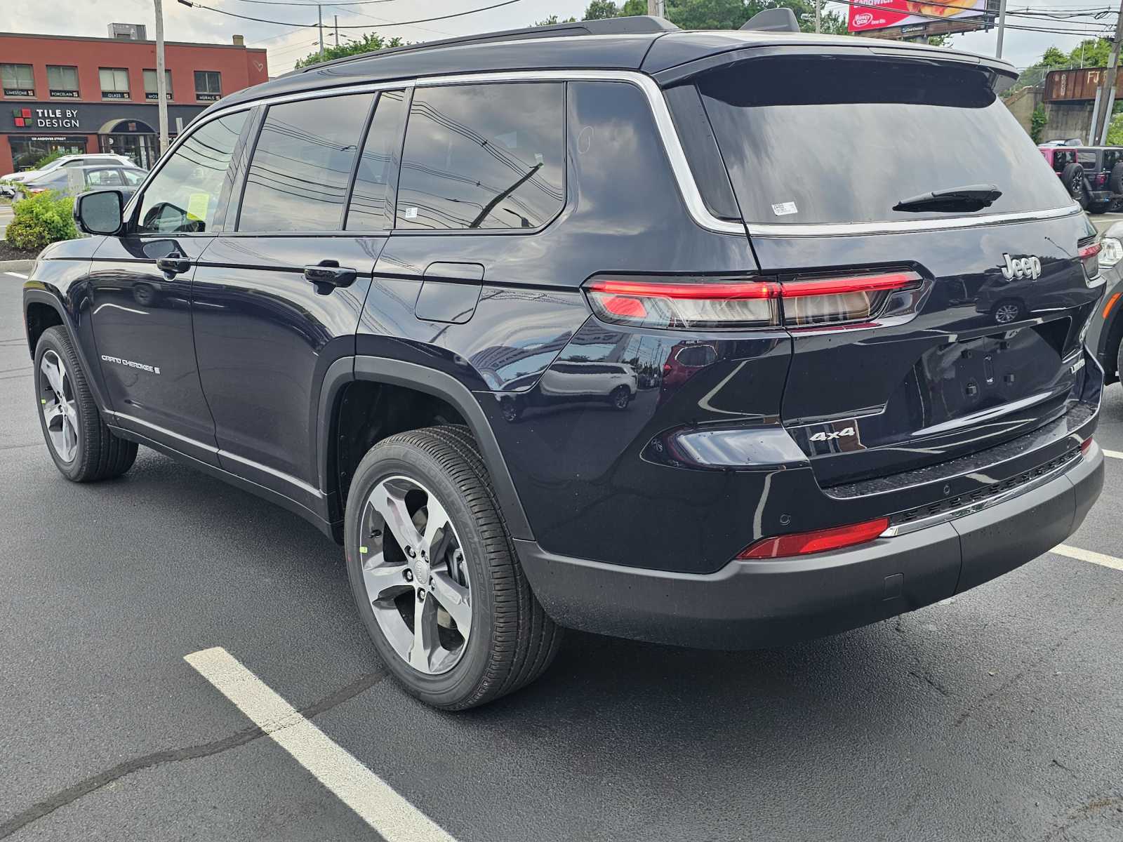 new 2024 Jeep Grand Cherokee car, priced at $54,584