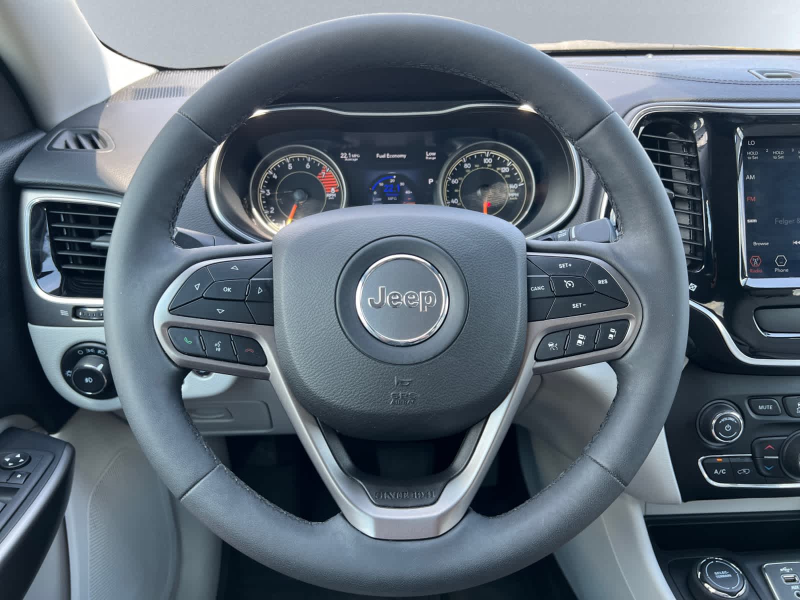 used 2022 Jeep Cherokee car, priced at $29,198