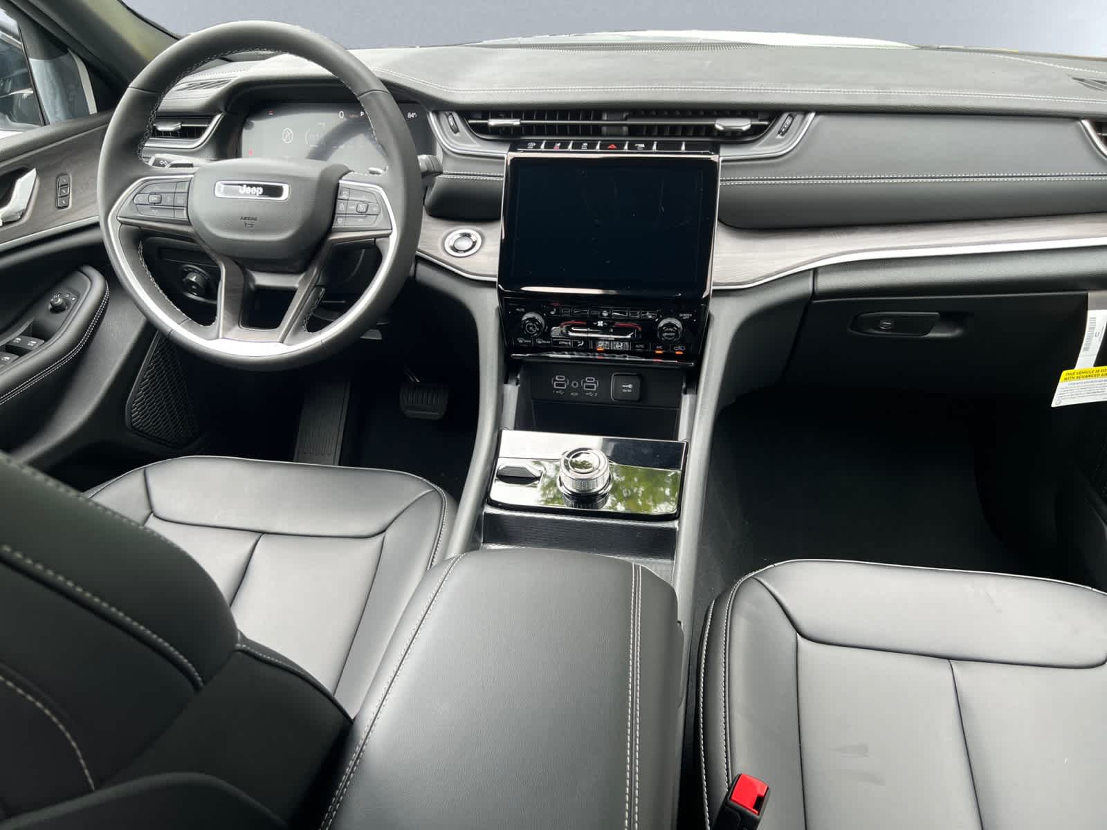 new 2025 Jeep Grand Cherokee car, priced at $49,515