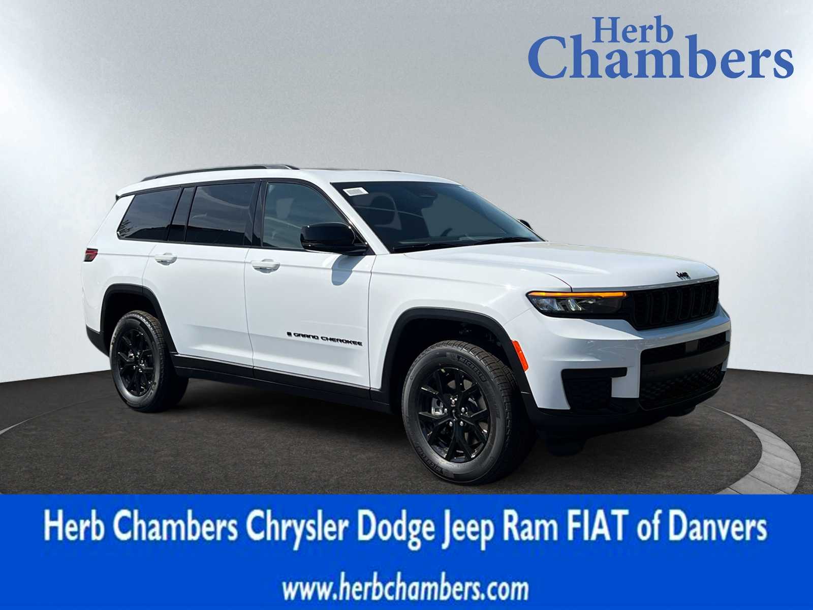 new 2025 Jeep Grand Cherokee car, priced at $46,135