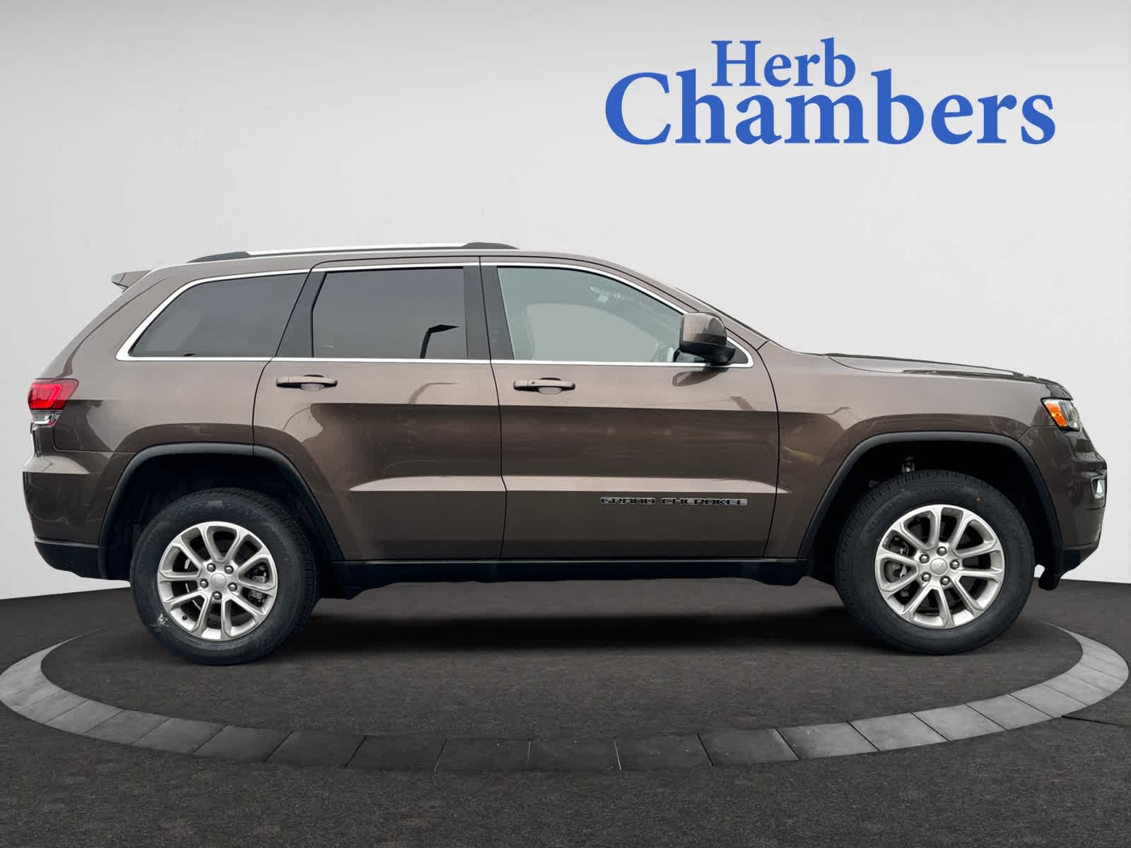 used 2021 Jeep Grand Cherokee car, priced at $25,798