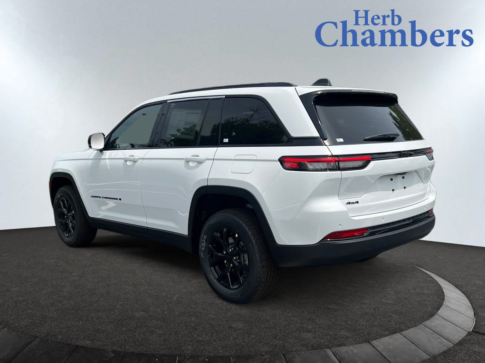 new 2025 Jeep Grand Cherokee car, priced at $45,635
