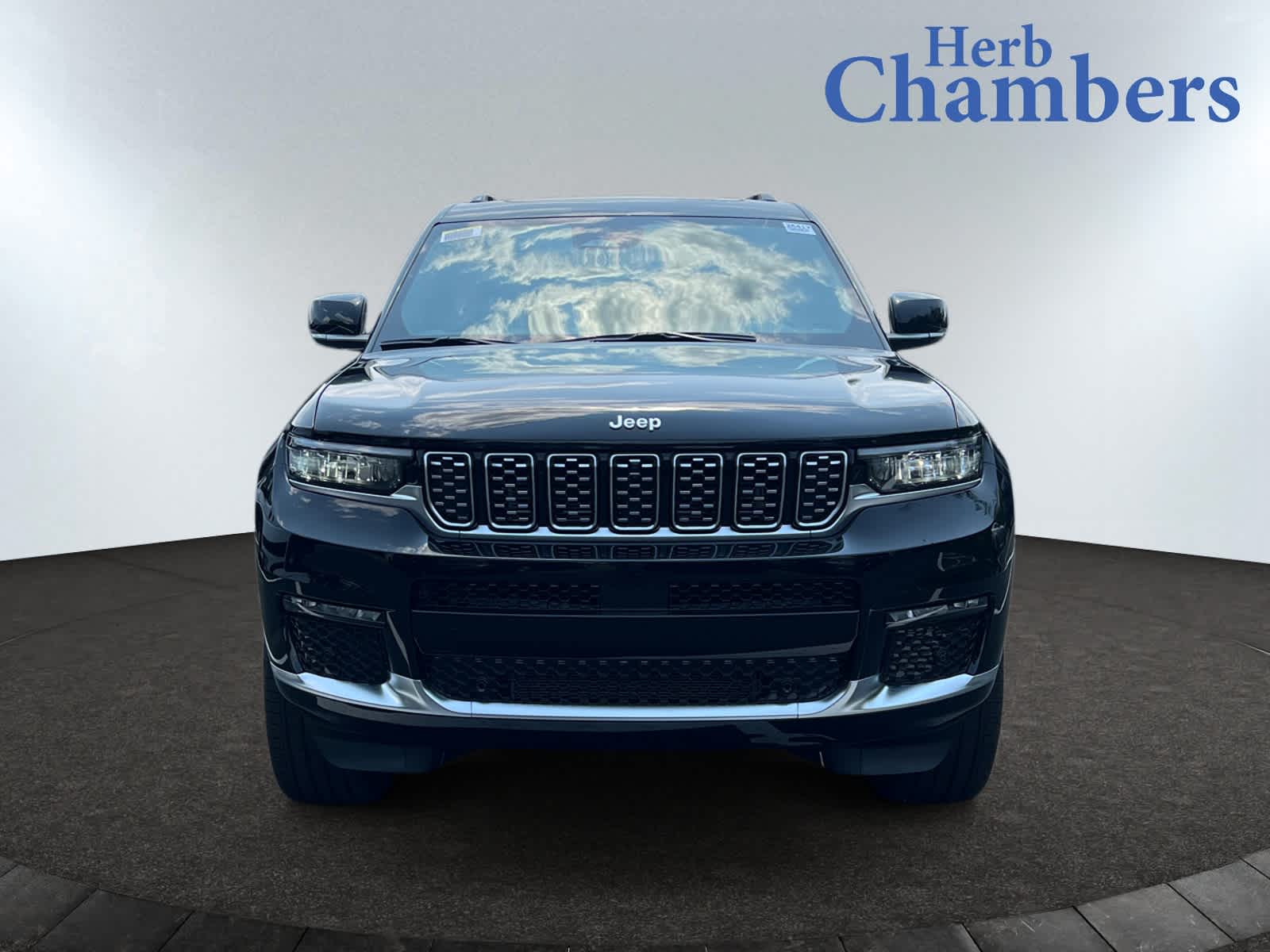 new 2025 Jeep Grand Cherokee car, priced at $66,535