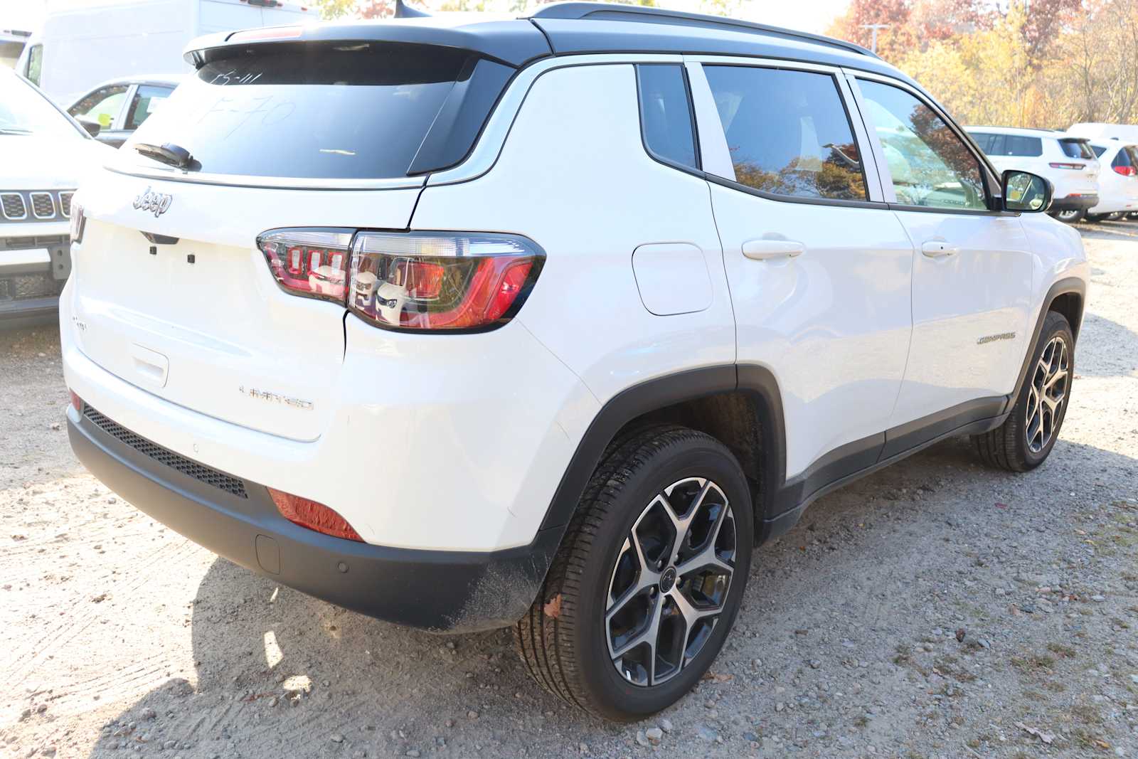 new 2025 Jeep Compass car, priced at $33,689