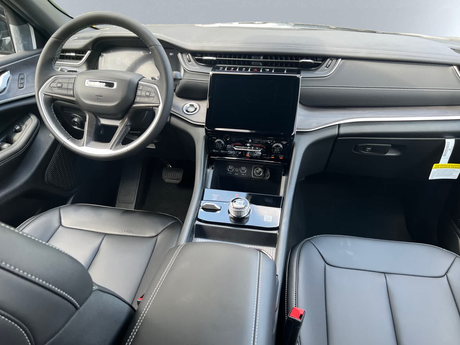 new 2025 Jeep Grand Cherokee car, priced at $50,110