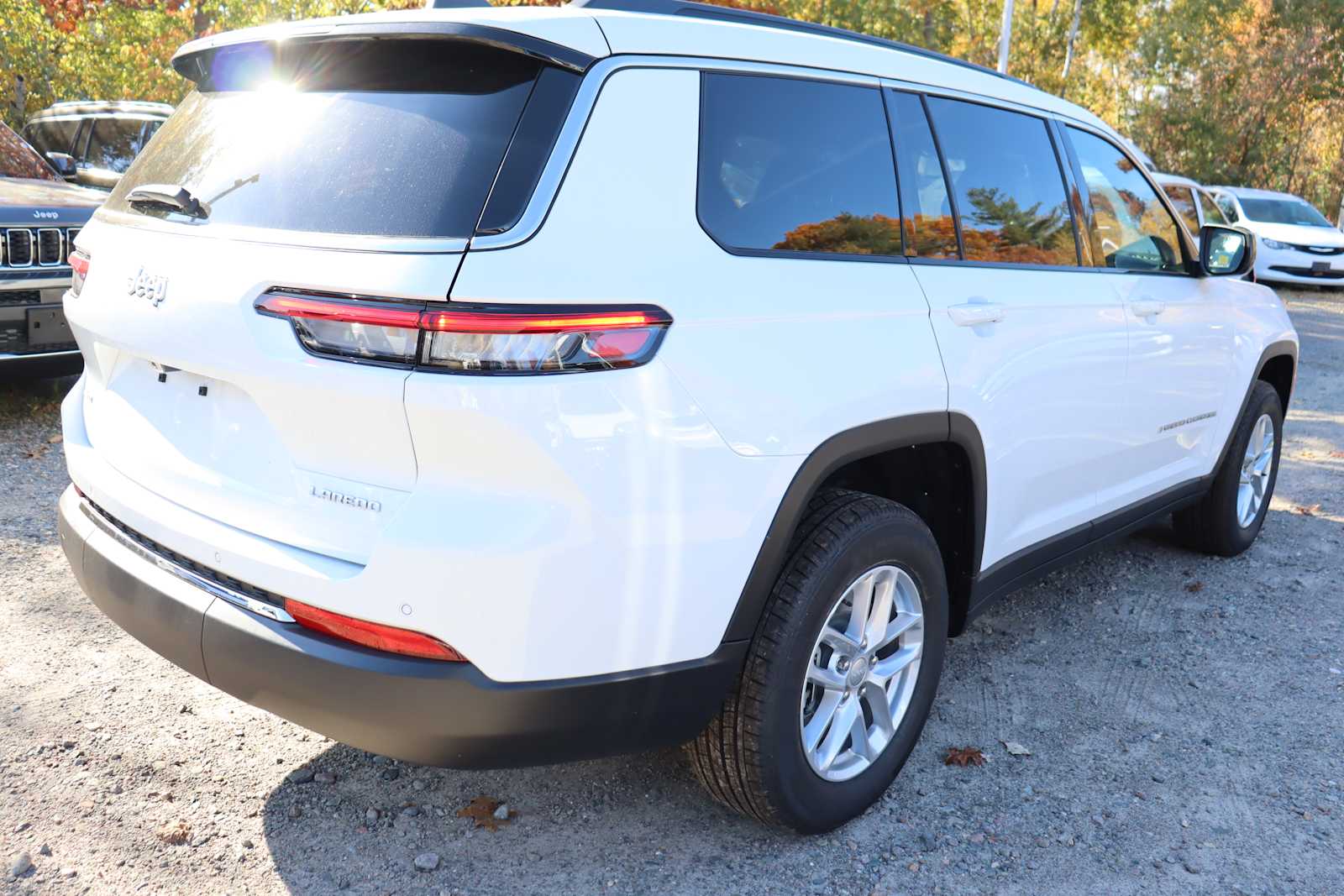 new 2025 Jeep Grand Cherokee car, priced at $44,080