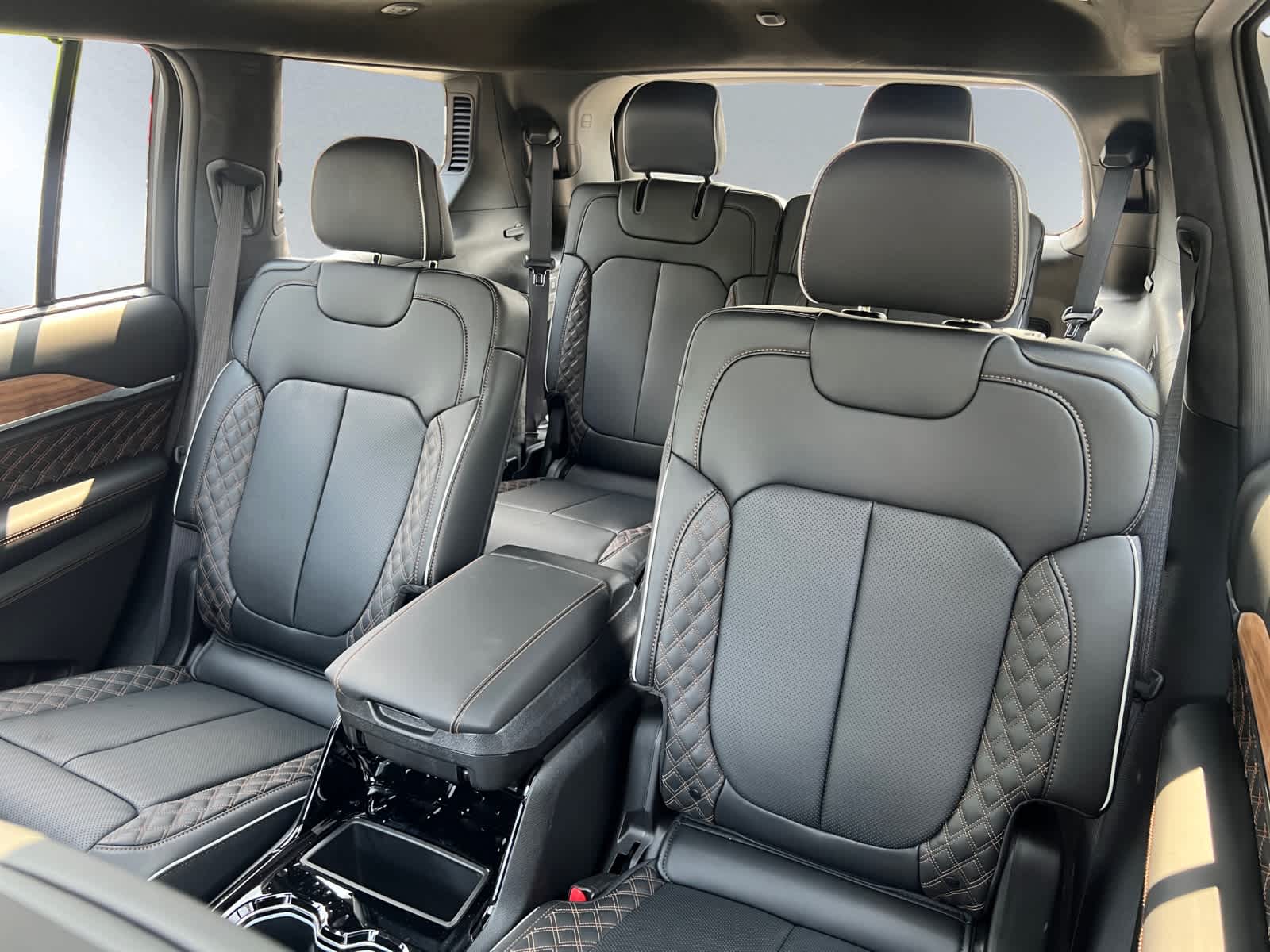new 2025 Jeep Grand Cherokee car, priced at $66,535