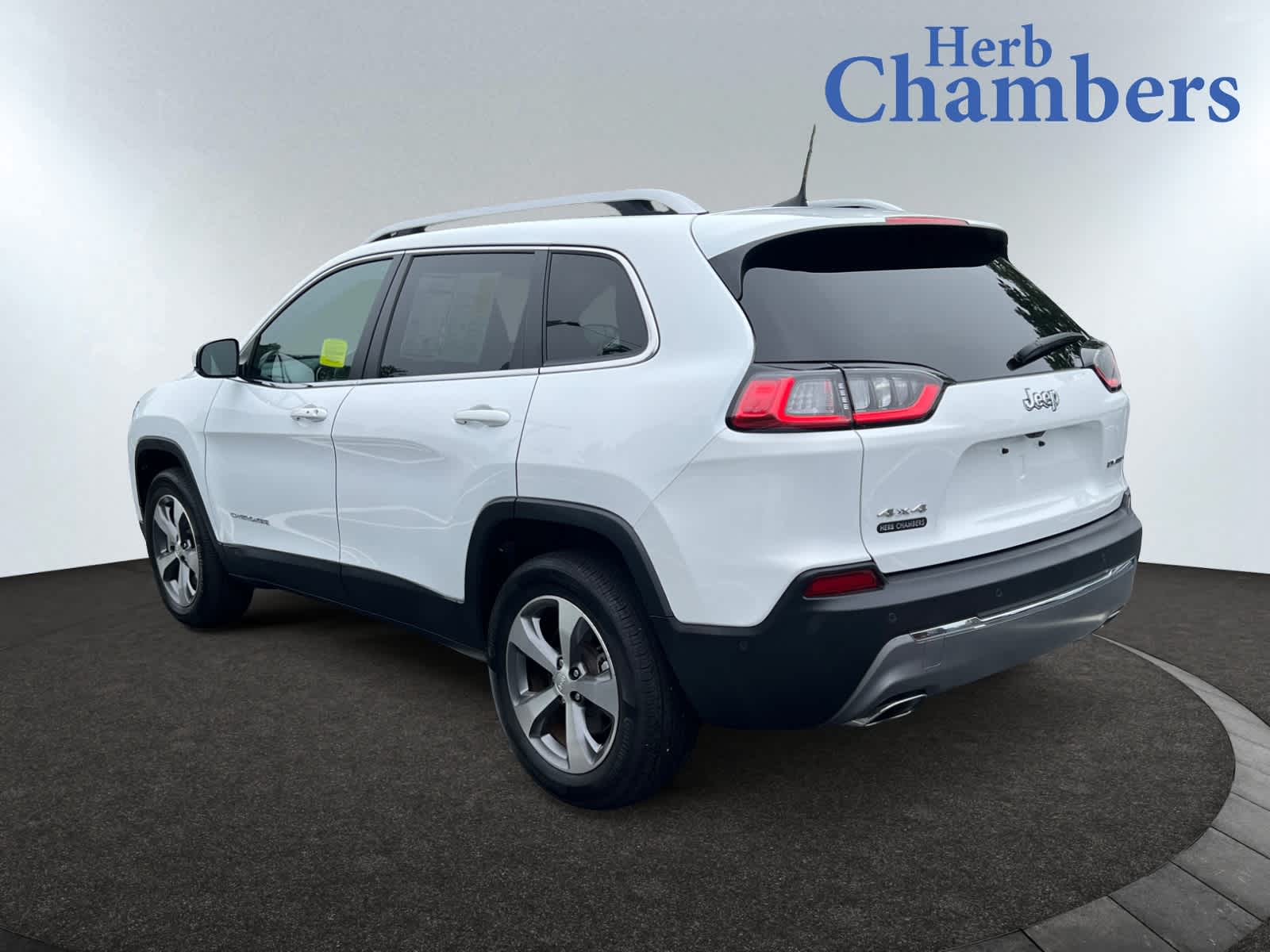used 2021 Jeep Cherokee car, priced at $28,998