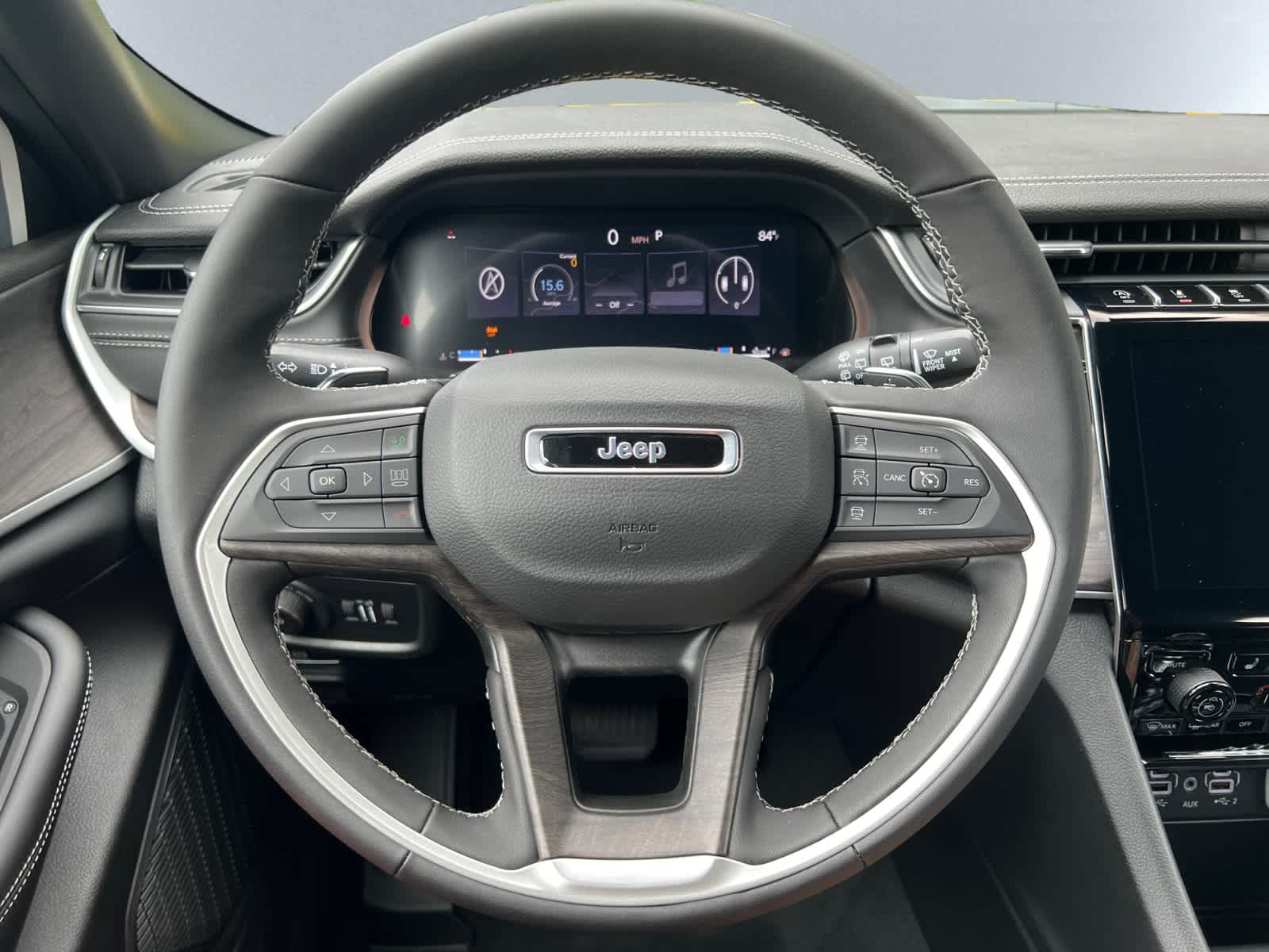 new 2025 Jeep Grand Cherokee car, priced at $49,515
