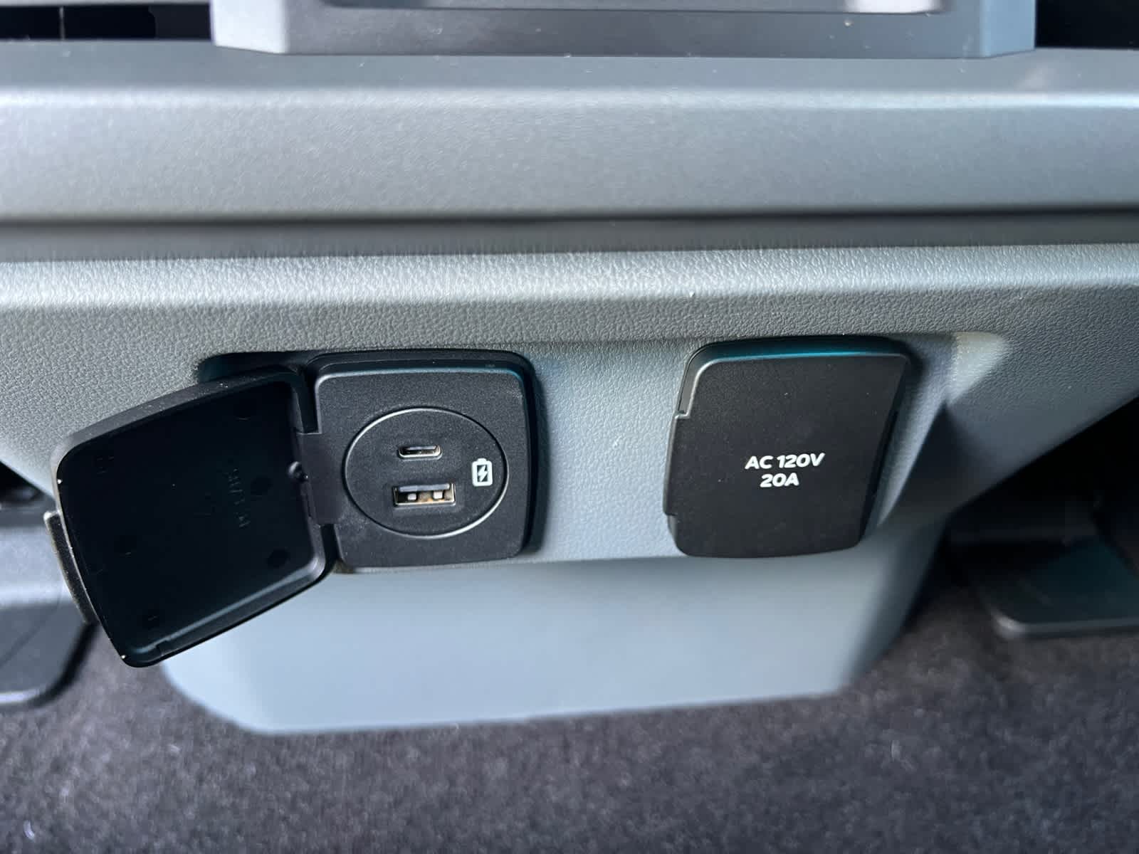 used 2022 Ford F-150 car, priced at $42,998