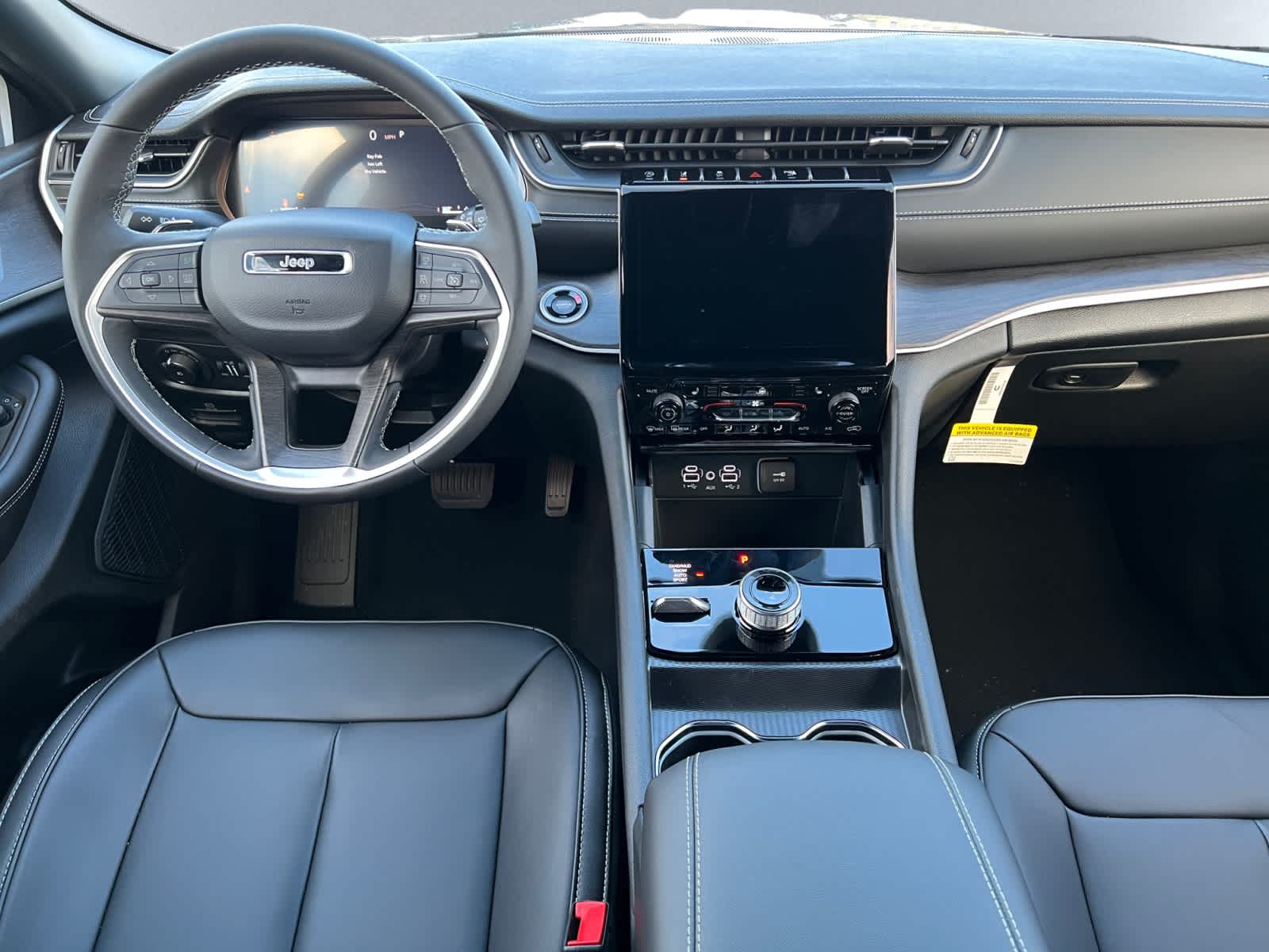 new 2025 Jeep Grand Cherokee car, priced at $48,710