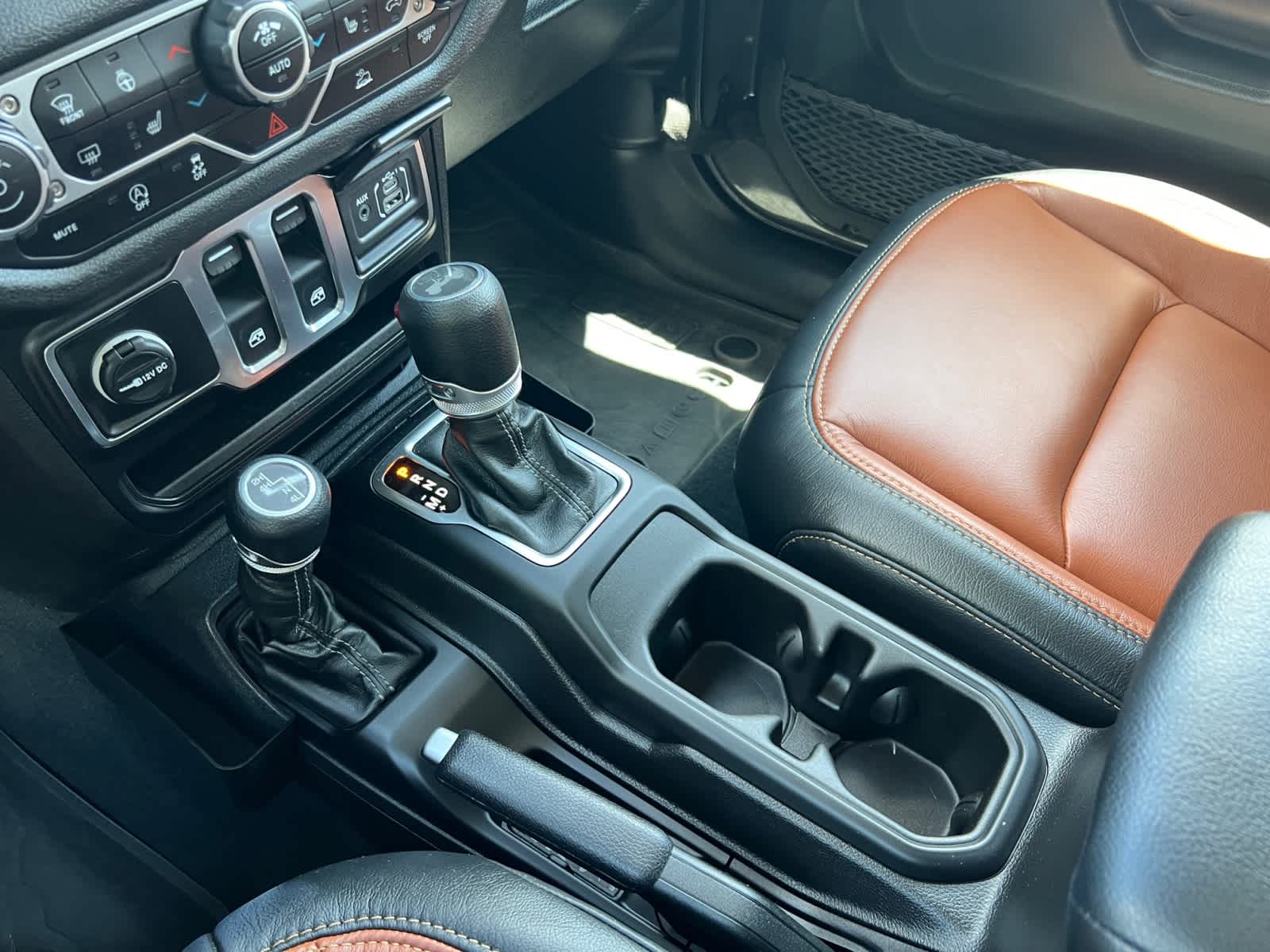 used 2024 Jeep Wrangler car, priced at $37,998