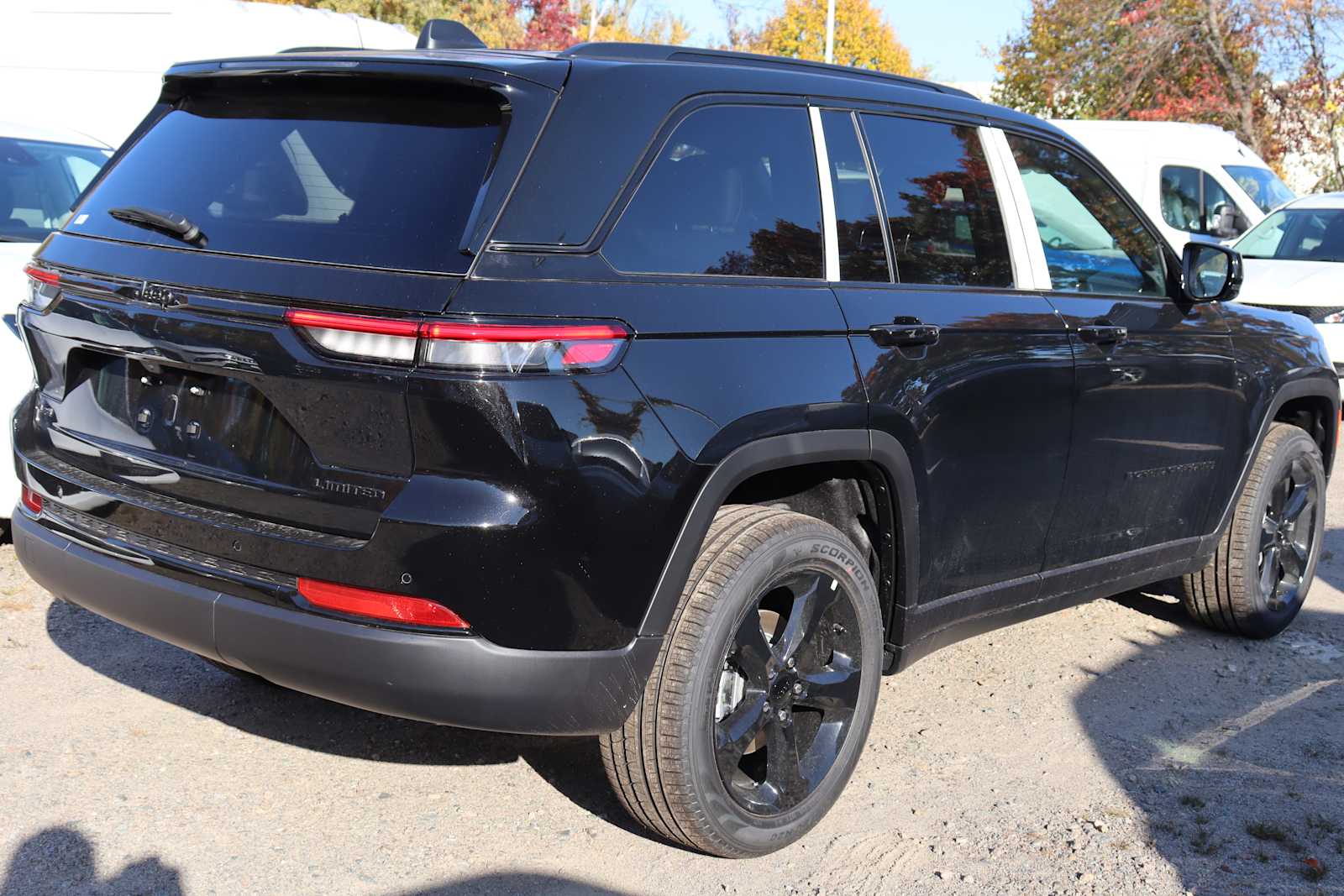 new 2025 Jeep Grand Cherokee car, priced at $49,584