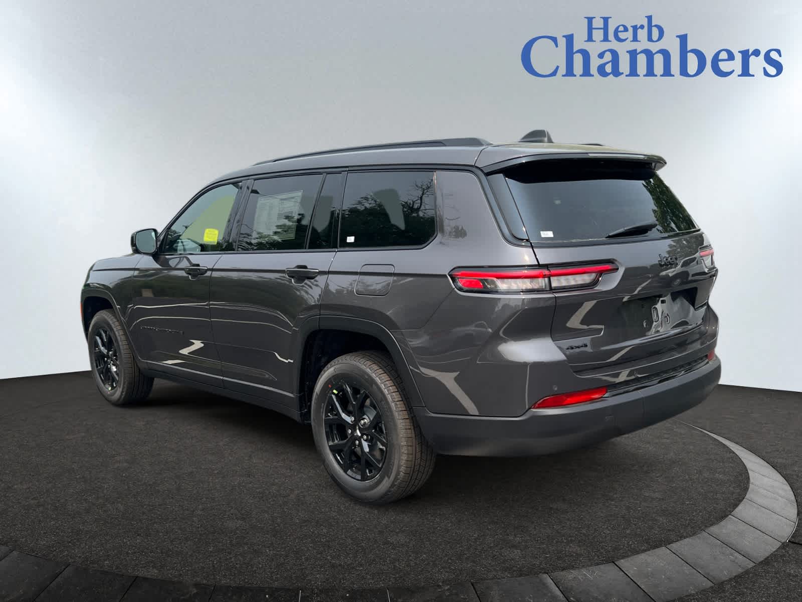 new 2025 Jeep Grand Cherokee car, priced at $49,725