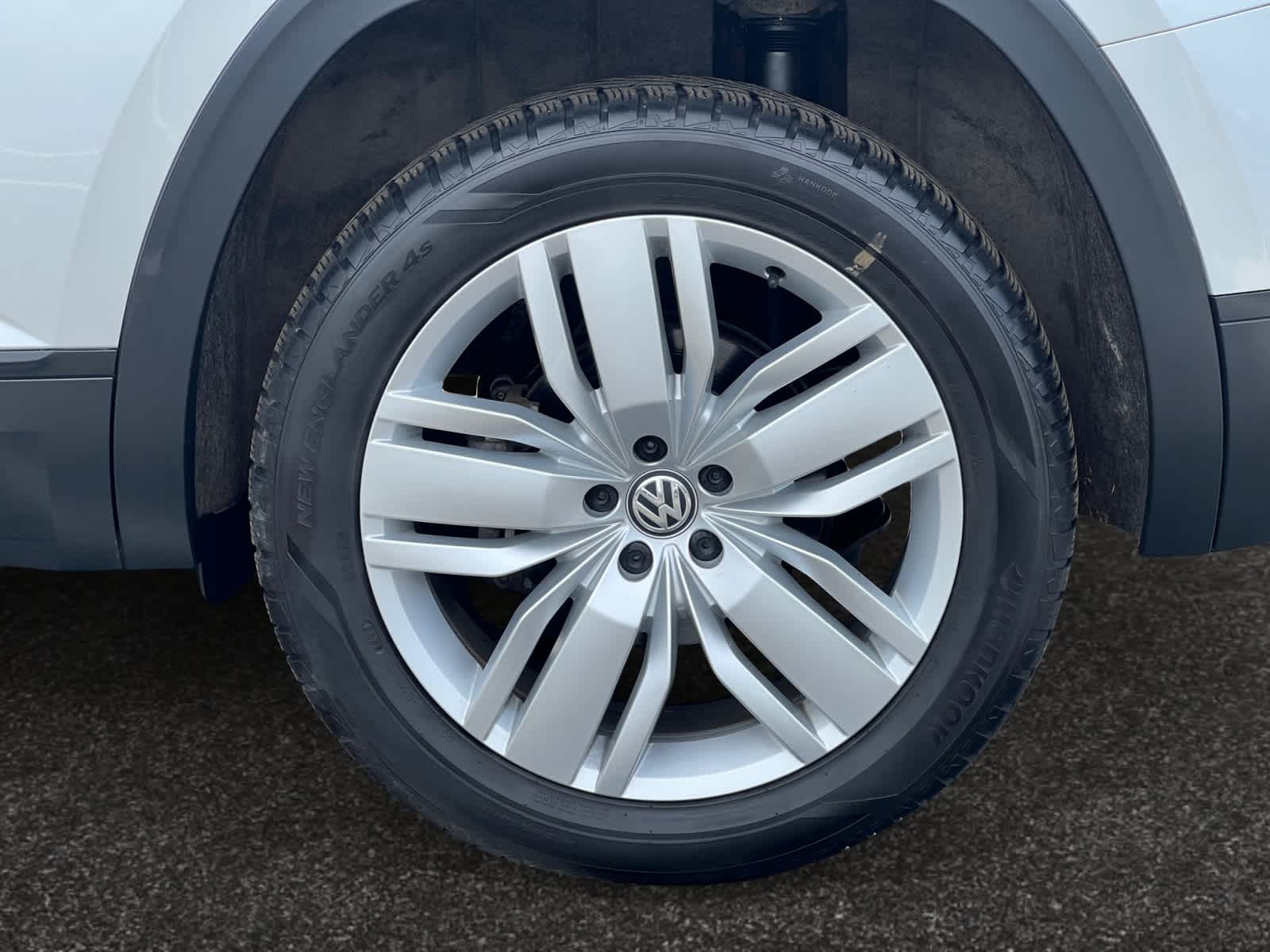 used 2019 Volkswagen Atlas car, priced at $24,498