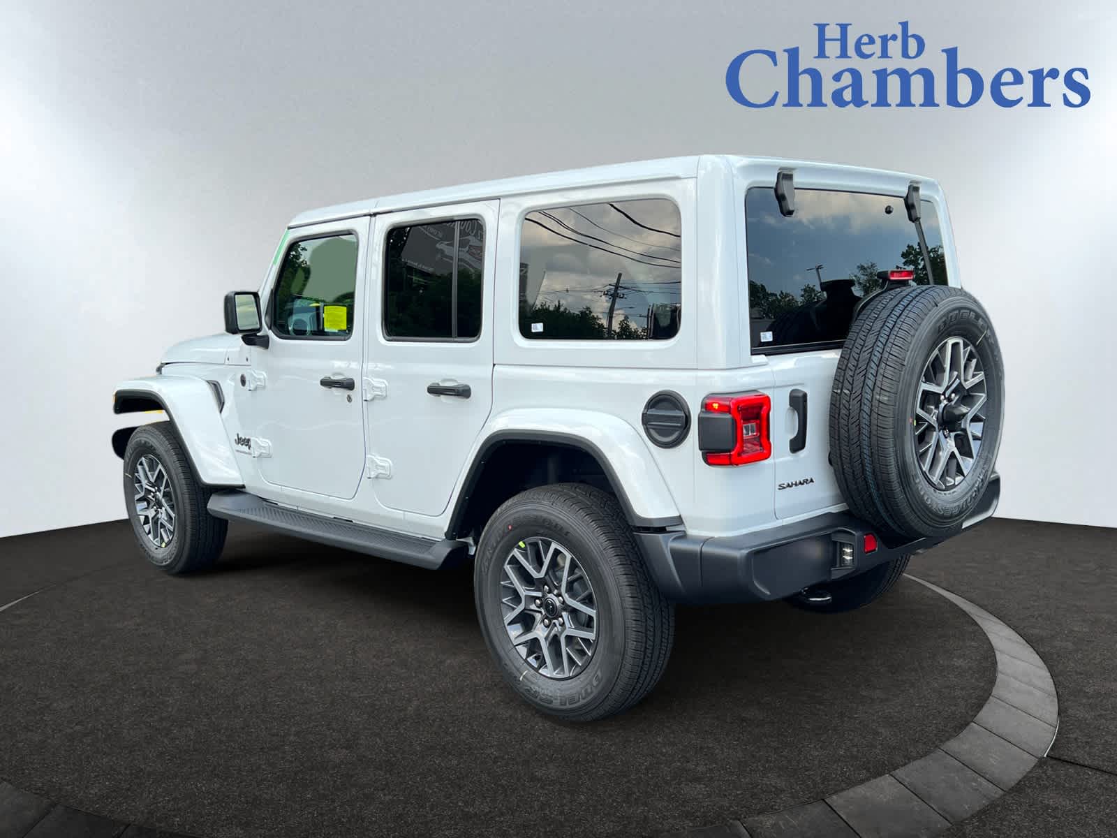 new 2025 Jeep Wrangler car, priced at $55,625